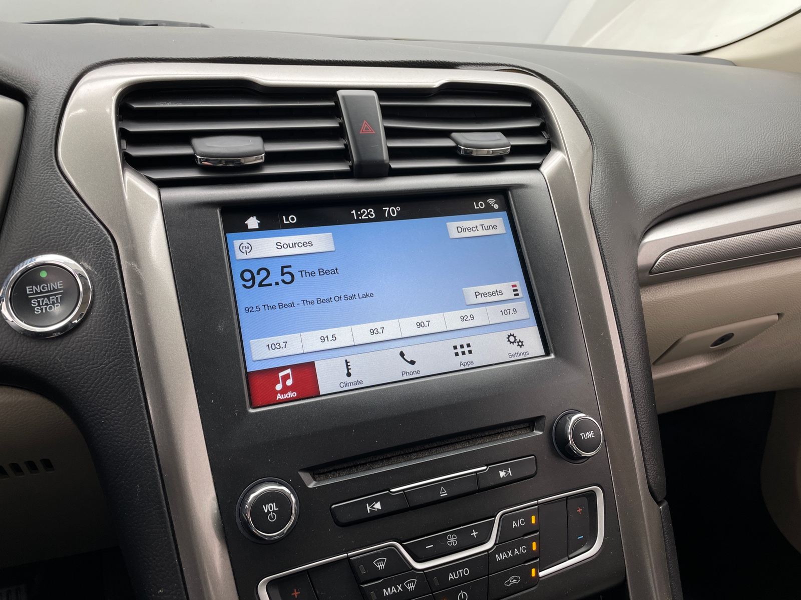 Thumbnail: 2017 Ford Fusion - 4