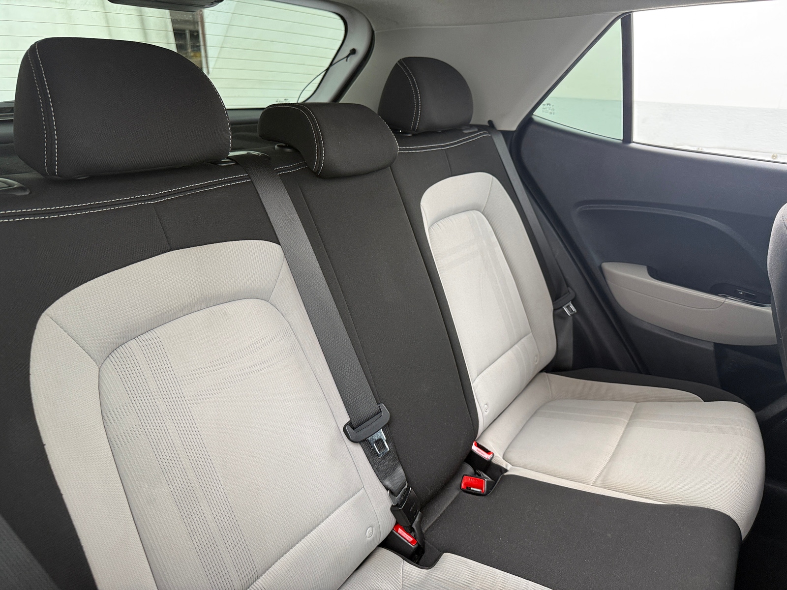 Thumbnail: 2023 Hyundai Venue - 6