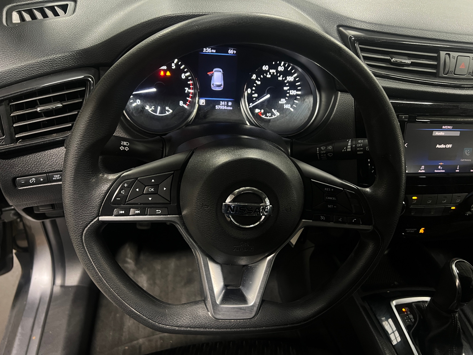 Thumbnail: 2018 Nissan Rogue - 5