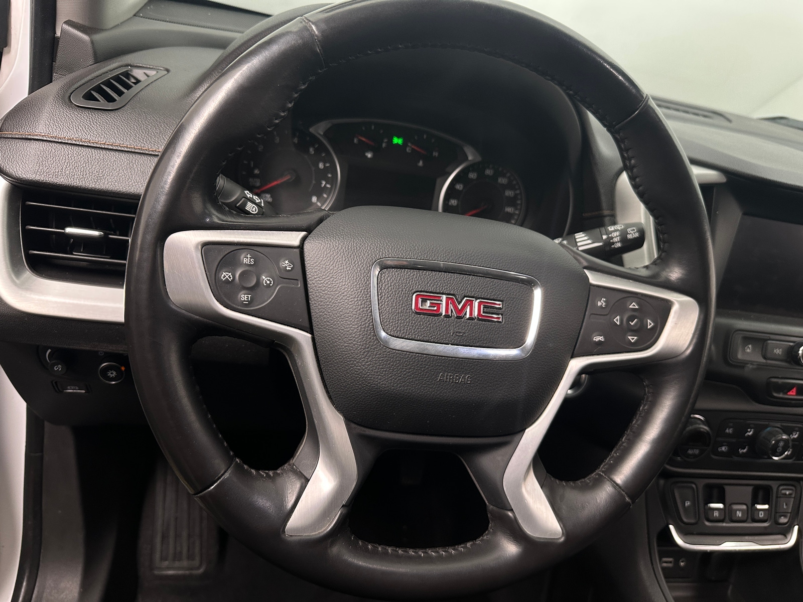 Thumbnail: 2020 GMC Terrain - 5