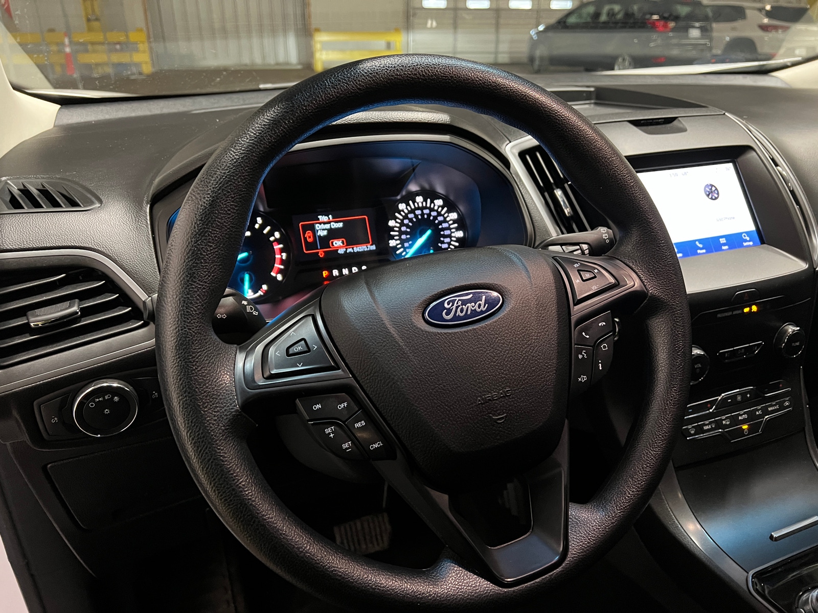 Thumbnail: 2020 Ford Edge - 5