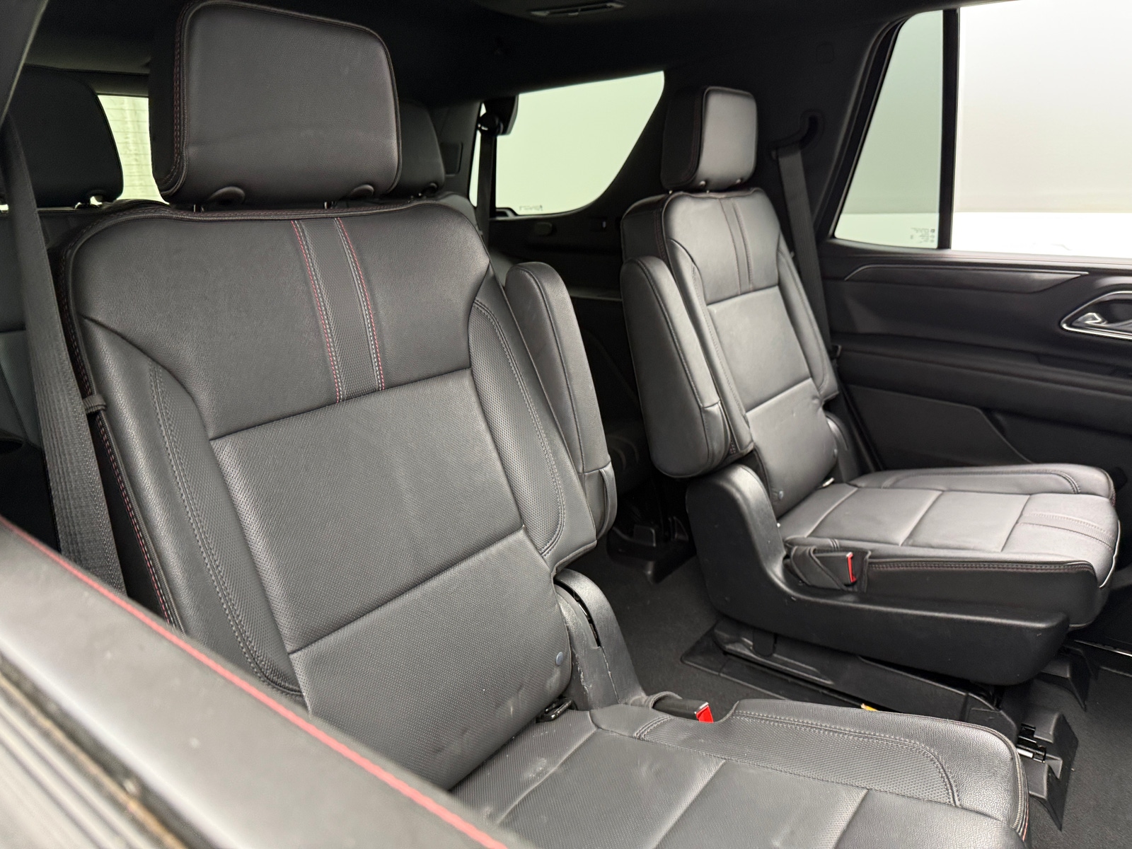 Thumbnail: 2021 Chevrolet Tahoe - 5