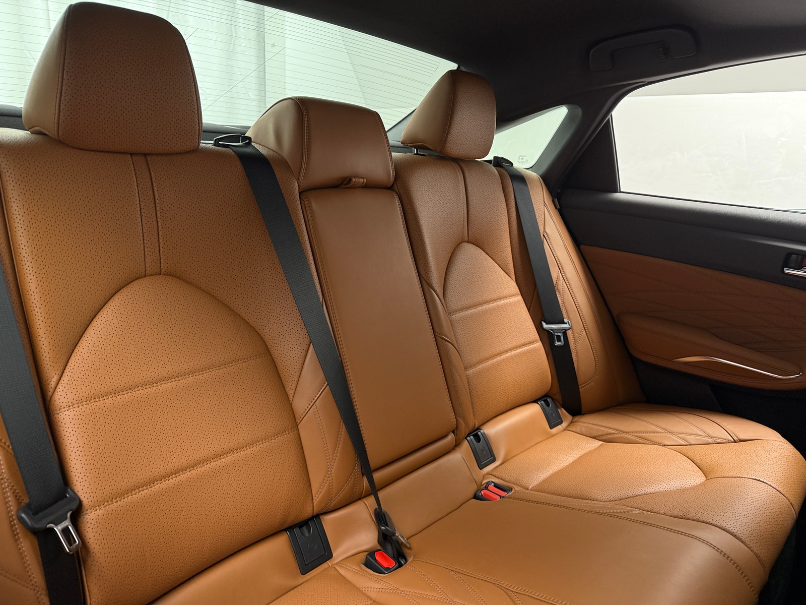 Thumbnail: 2019 Toyota Avalon - 5