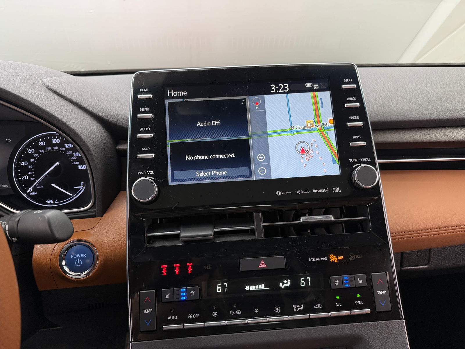 Thumbnail: 2019 Toyota Avalon - 3