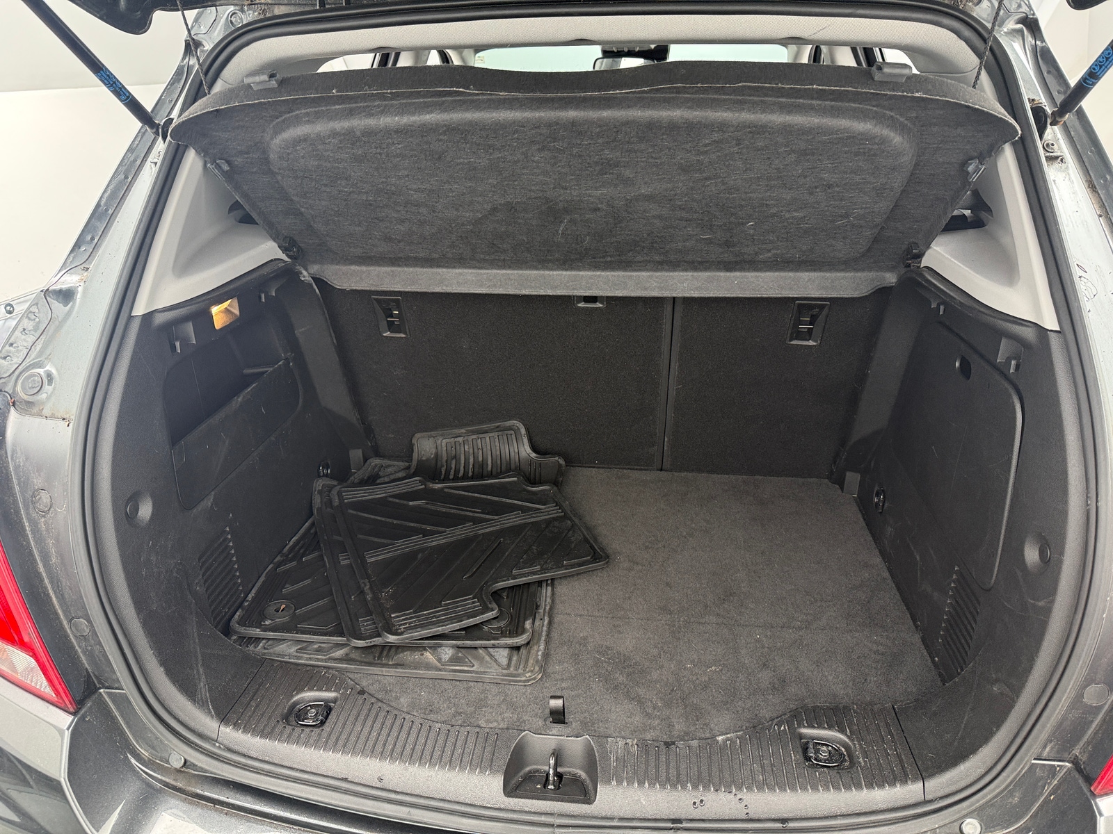 Thumbnail: 2020 Chevrolet Trax - 6