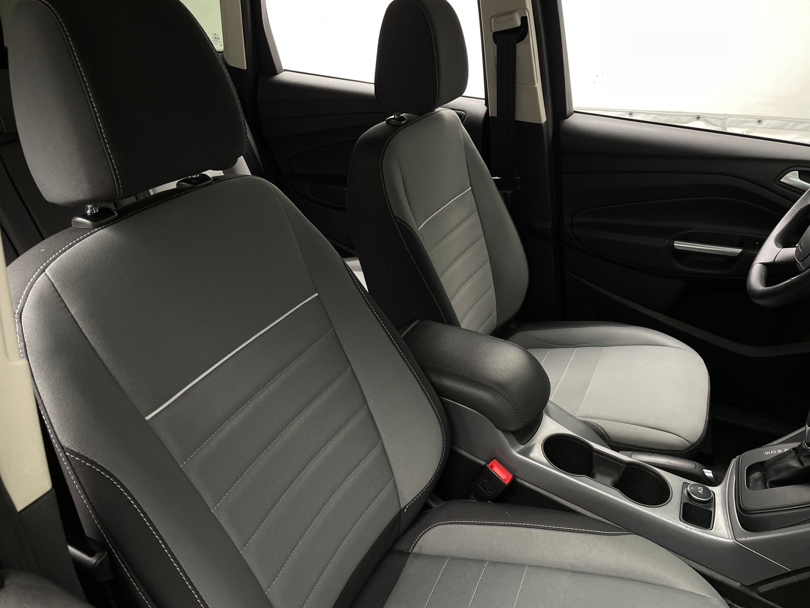 Thumbnail: 2015 Ford Escape - 2