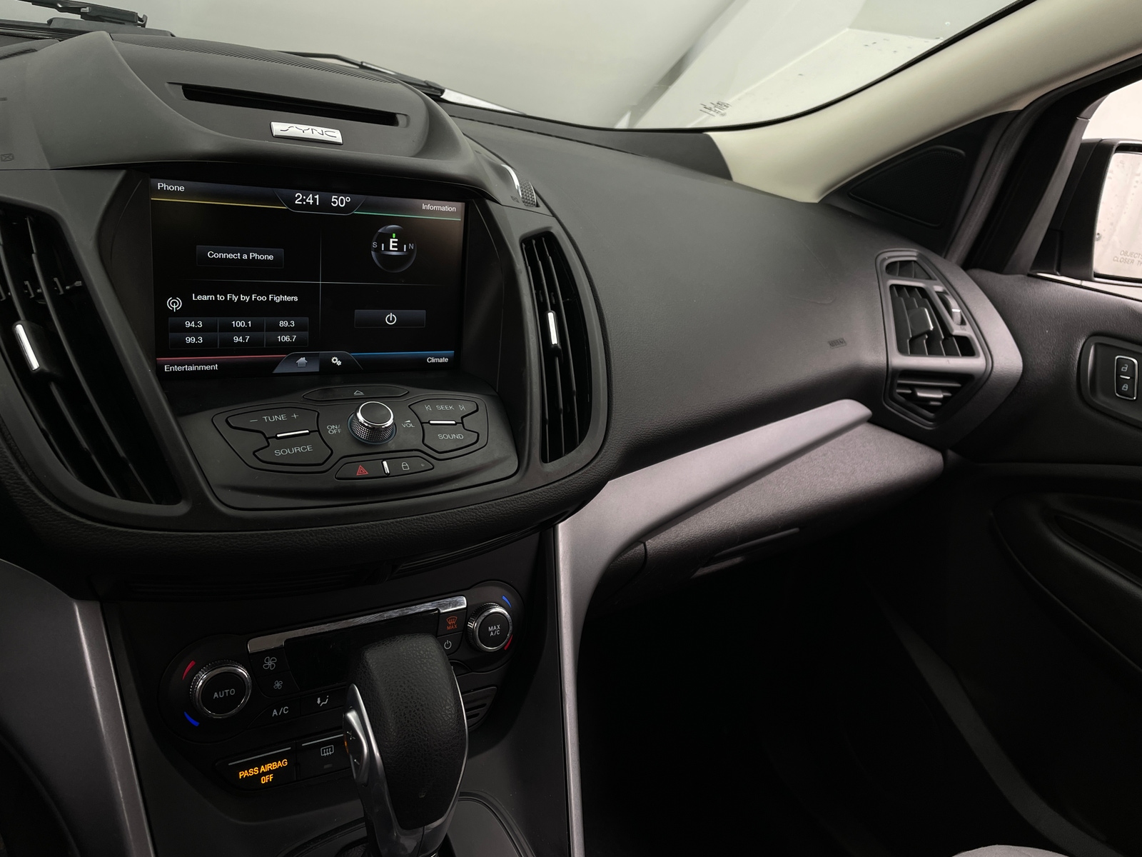 Thumbnail: 2015 Ford Escape - 4