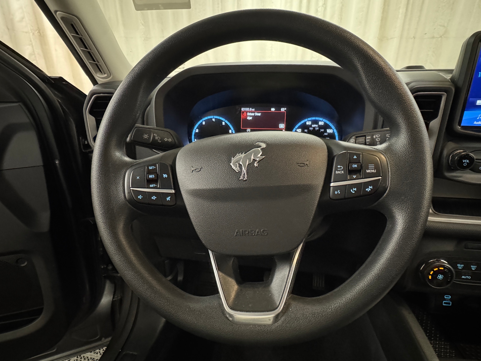 Thumbnail: 2022 Ford Bronco Sport - 5