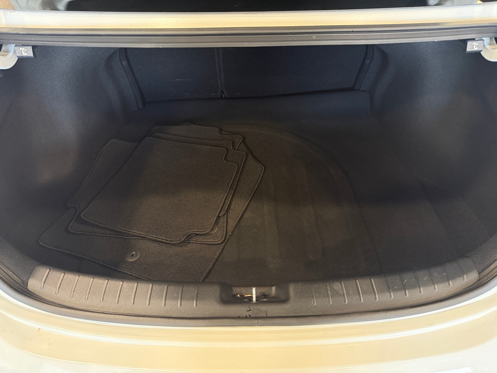 Thumbnail: 2021 Kia Forte - 7