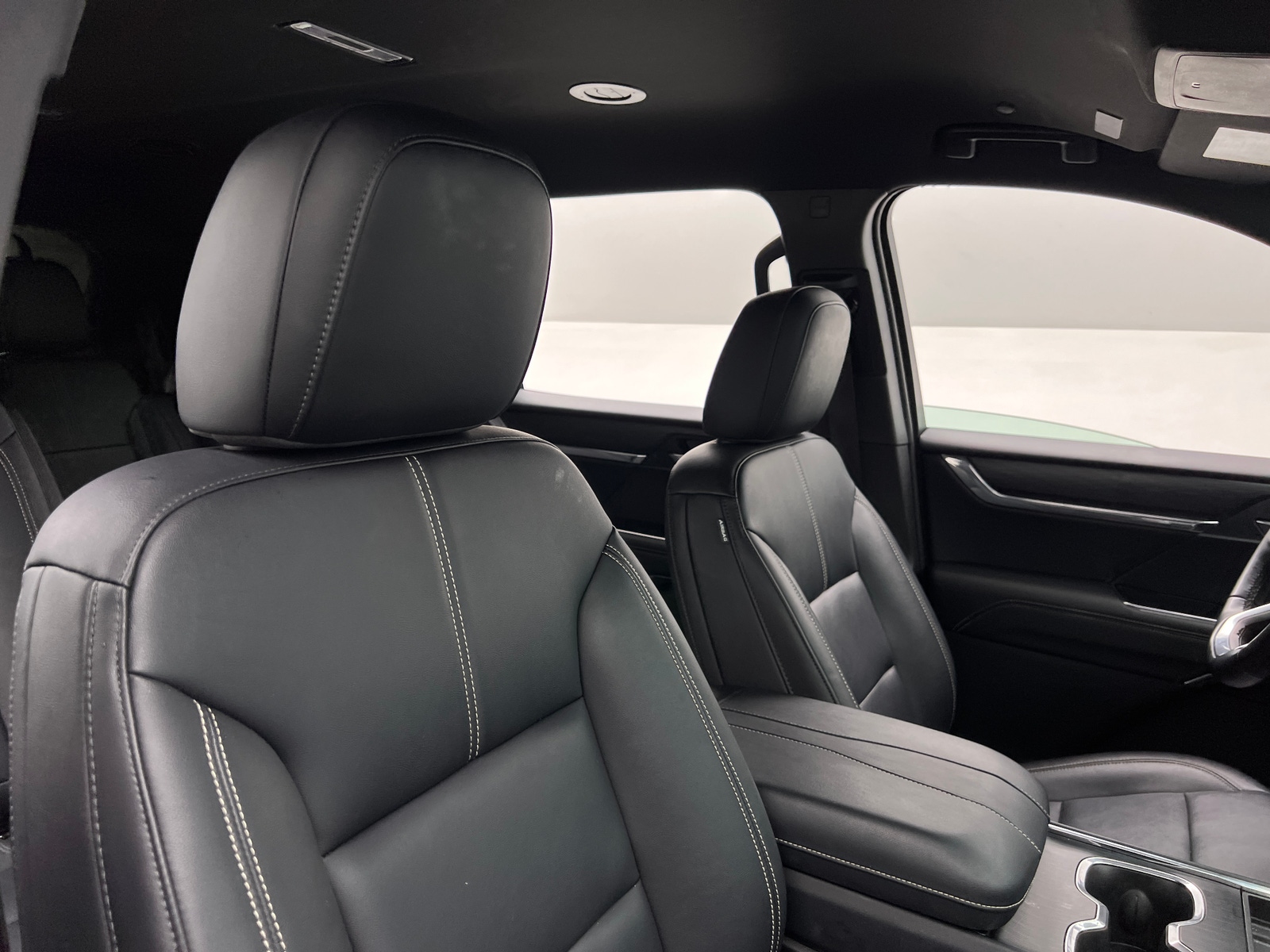 Thumbnail: 2024 GMC Acadia - 2