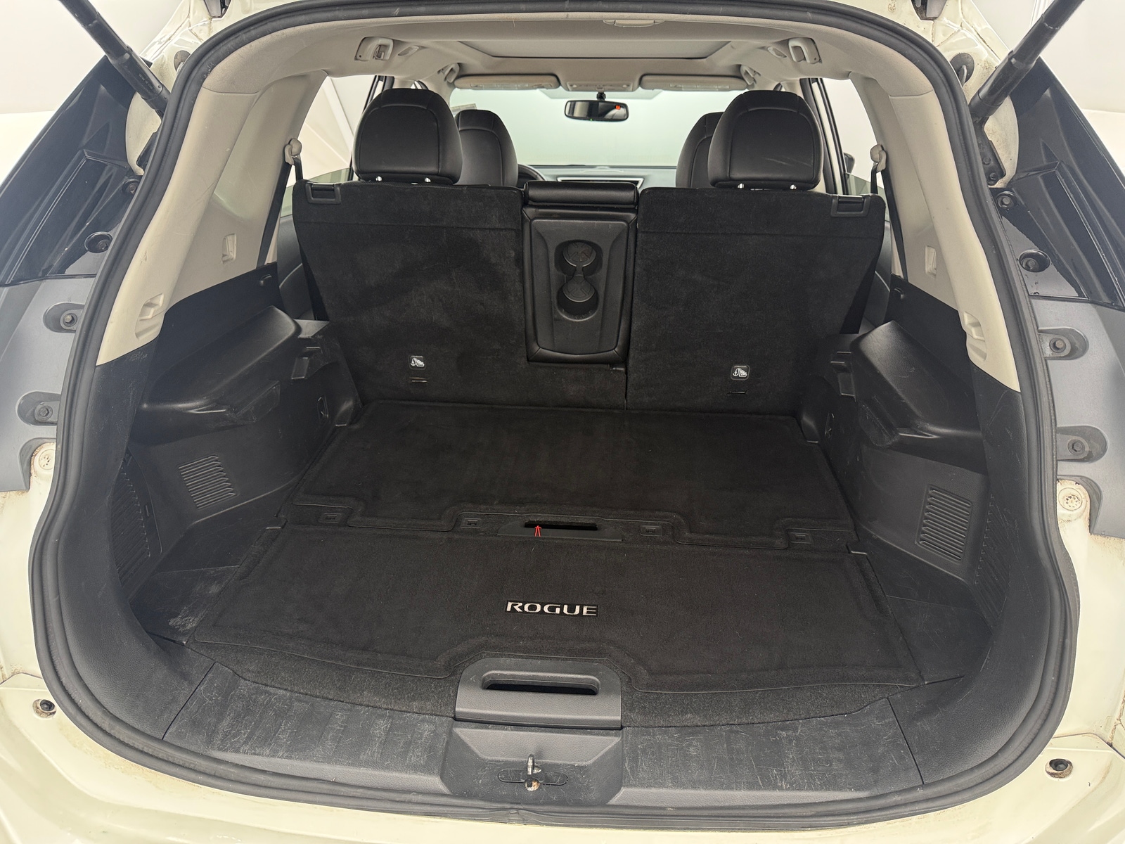 Thumbnail: 2016 Nissan Rogue - 6