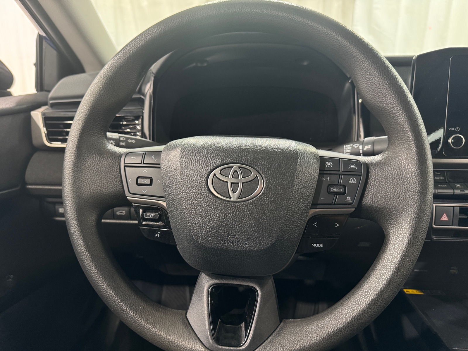 Thumbnail: 2025 Toyota Camry - 5