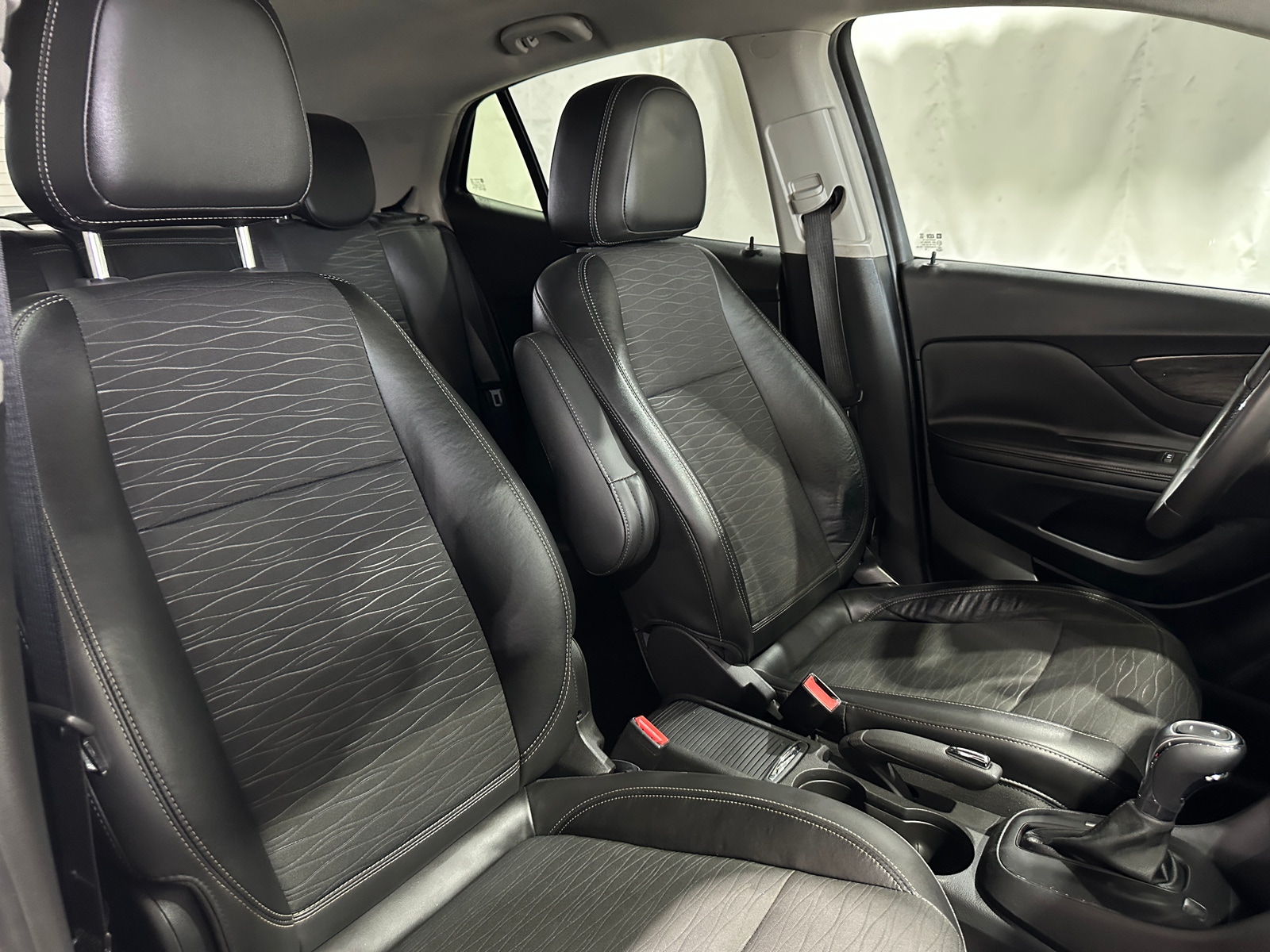 Thumbnail: 2016 Buick Encore - 2