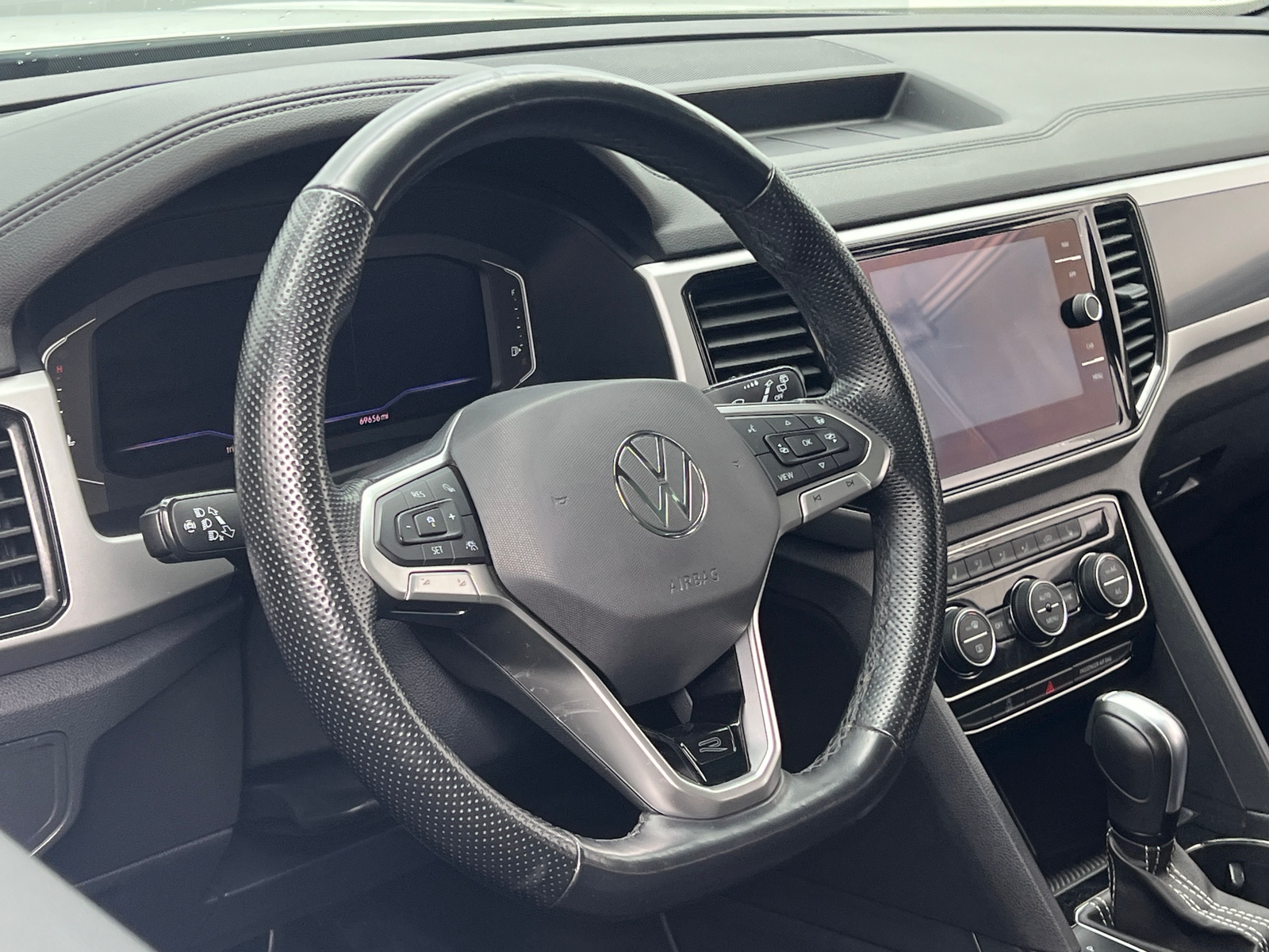 Thumbnail: 2022 Volkswagen Atlas - 4