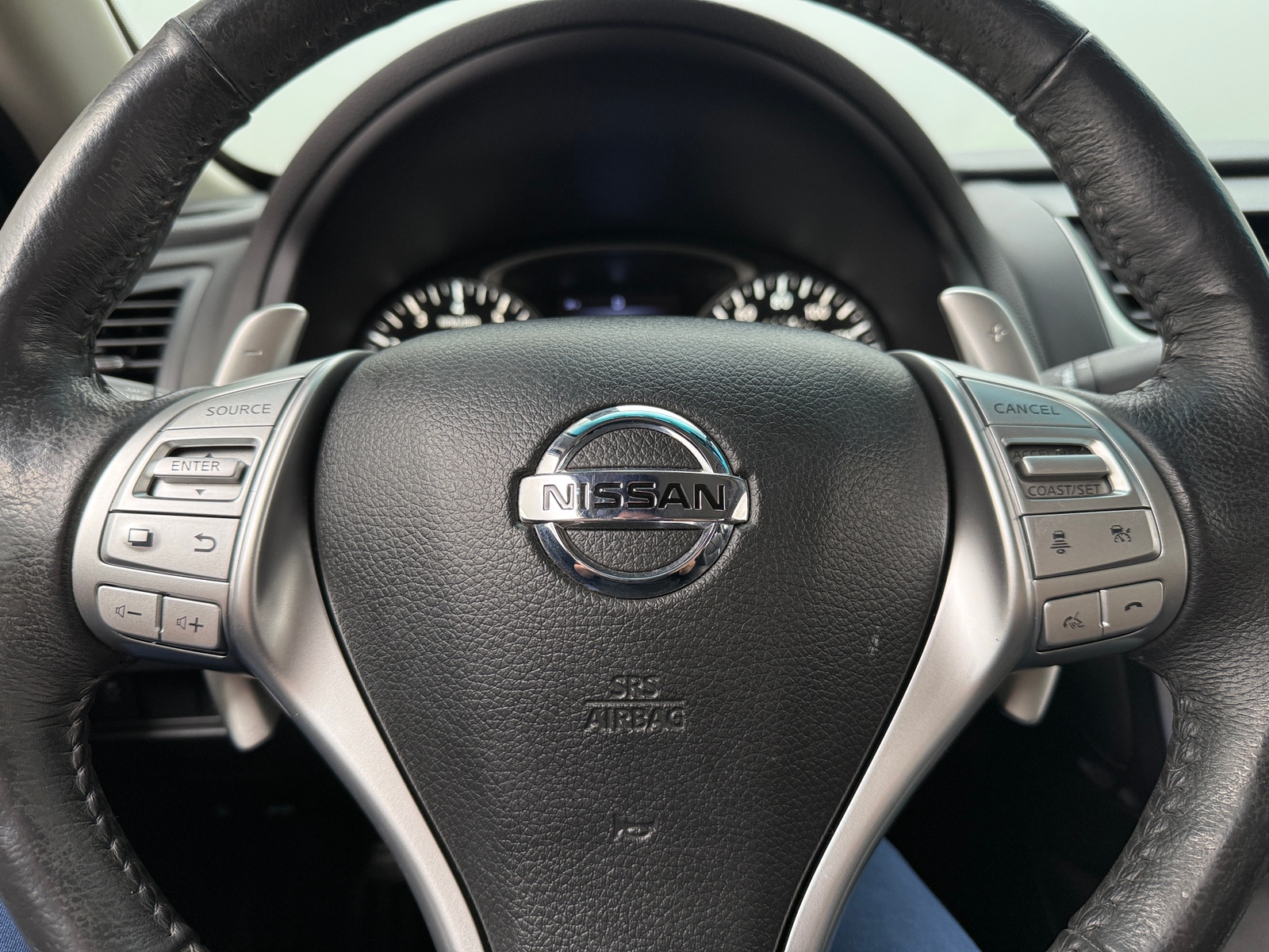 Thumbnail: 2017 Nissan Altima - 4