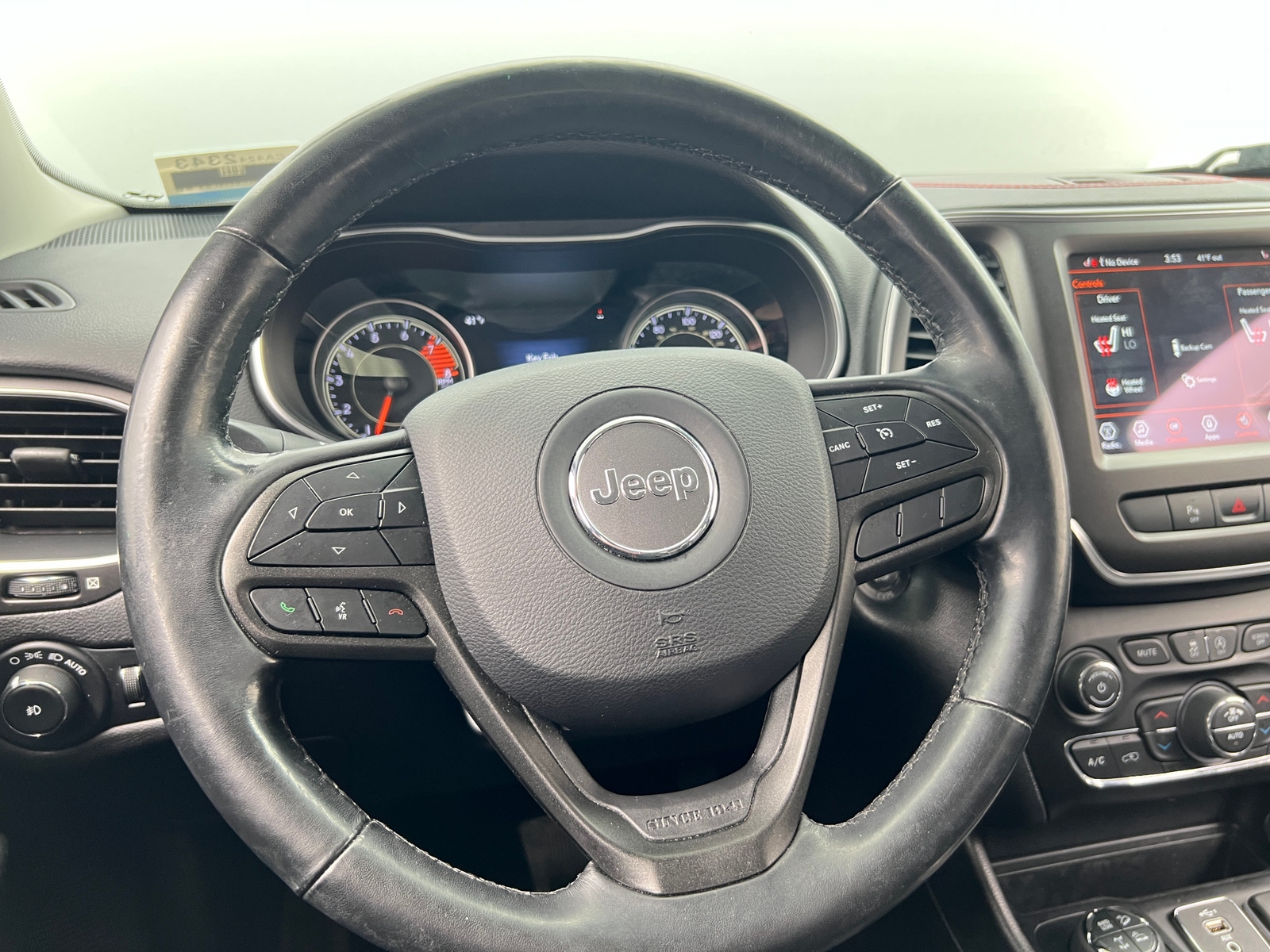 Thumbnail: 2020 Jeep Cherokee - 4