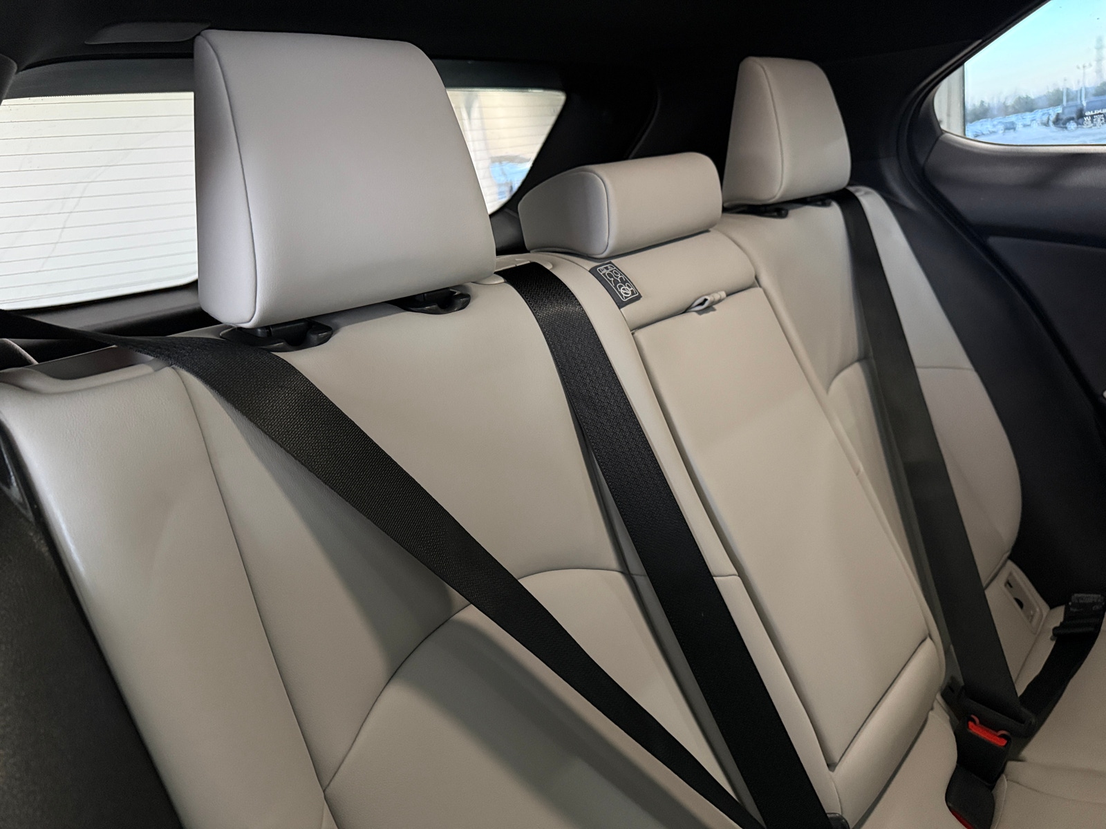 Thumbnail: 2021 Lexus UX - 6