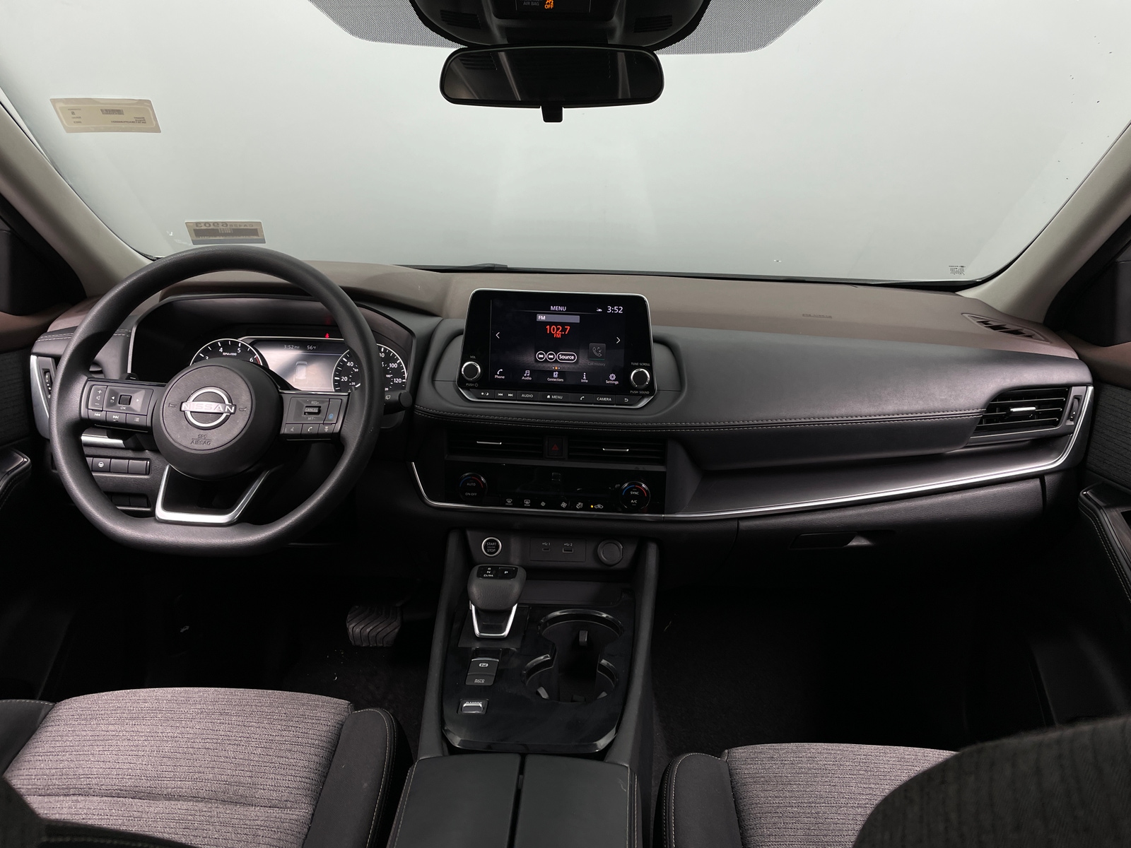 Thumbnail: 2023 Nissan Rogue - 3