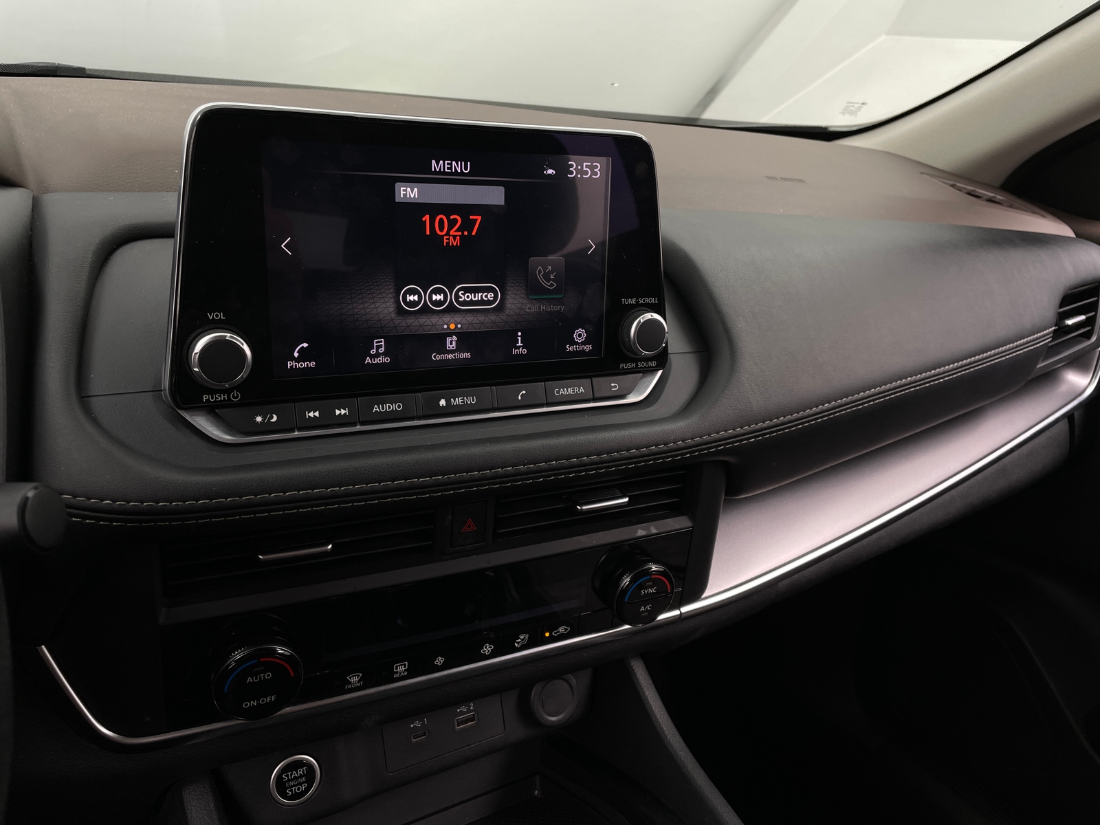 Thumbnail: 2023 Nissan Rogue - 4