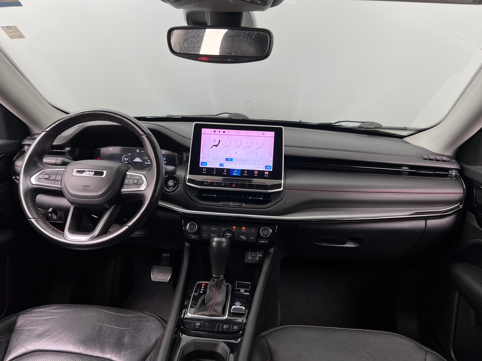 Thumbnail: 2022 Jeep Compass - 2