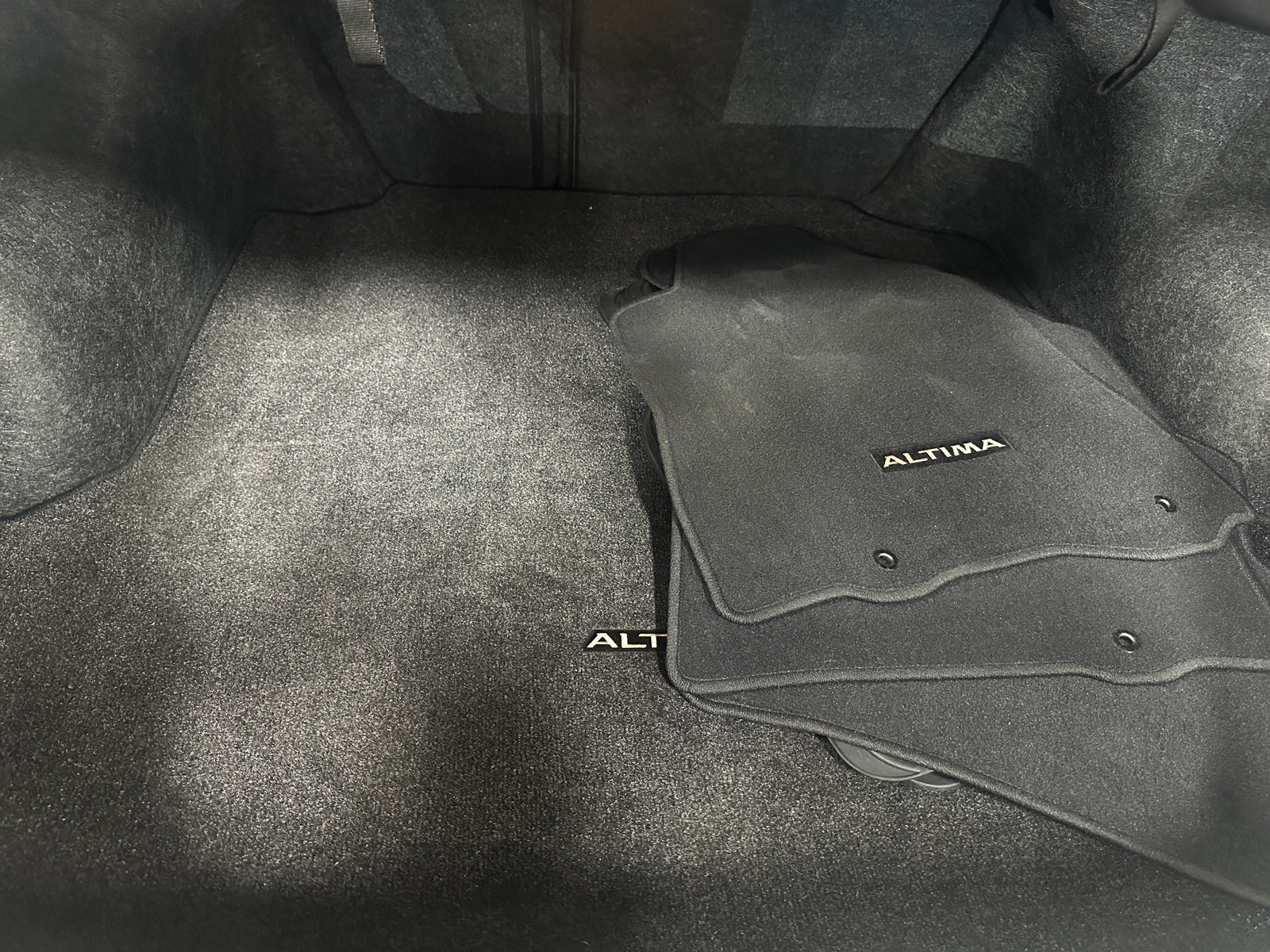 Thumbnail: 2016 Nissan Altima - 6