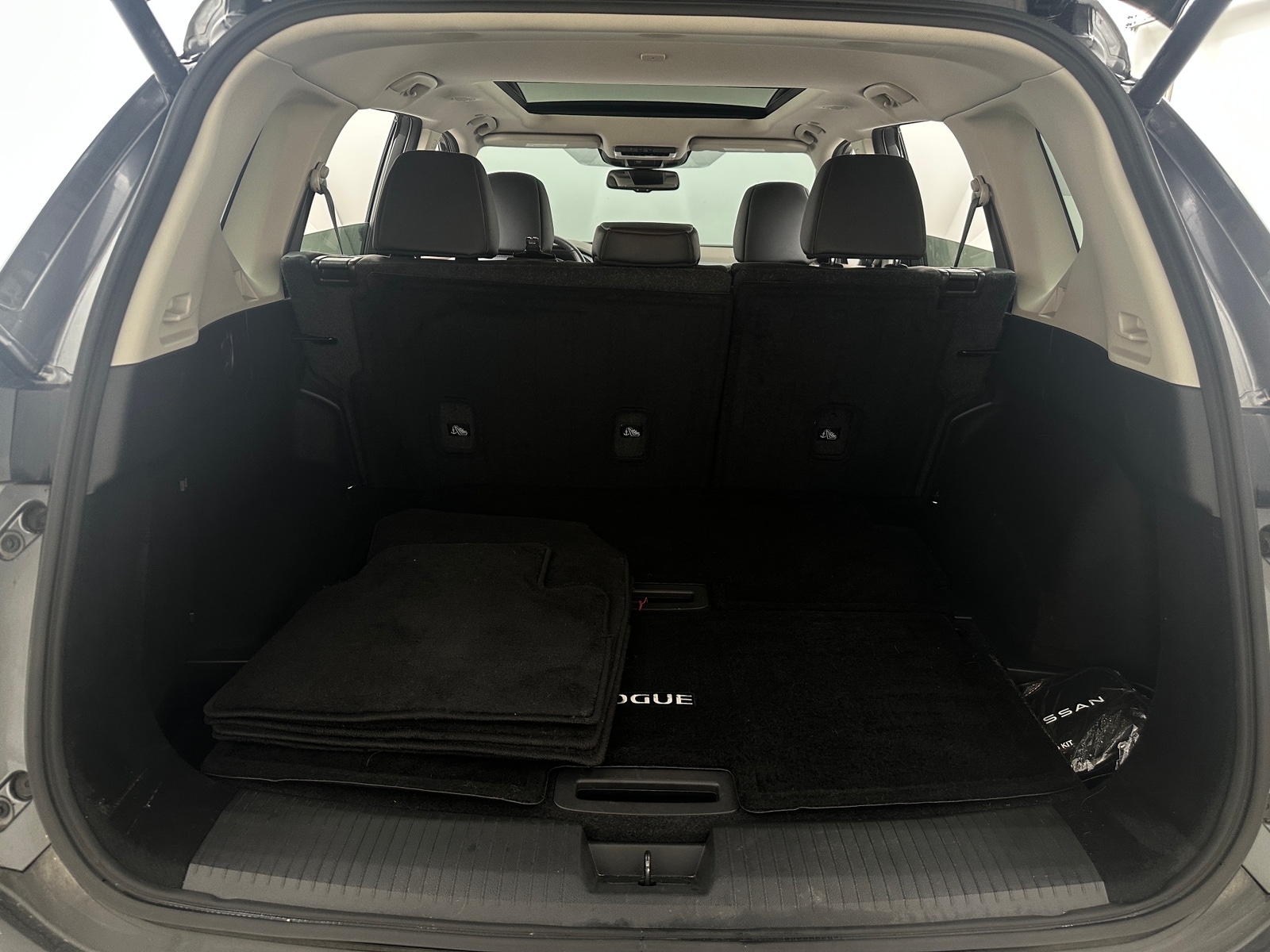 Thumbnail: 2023 Nissan Rogue - 6