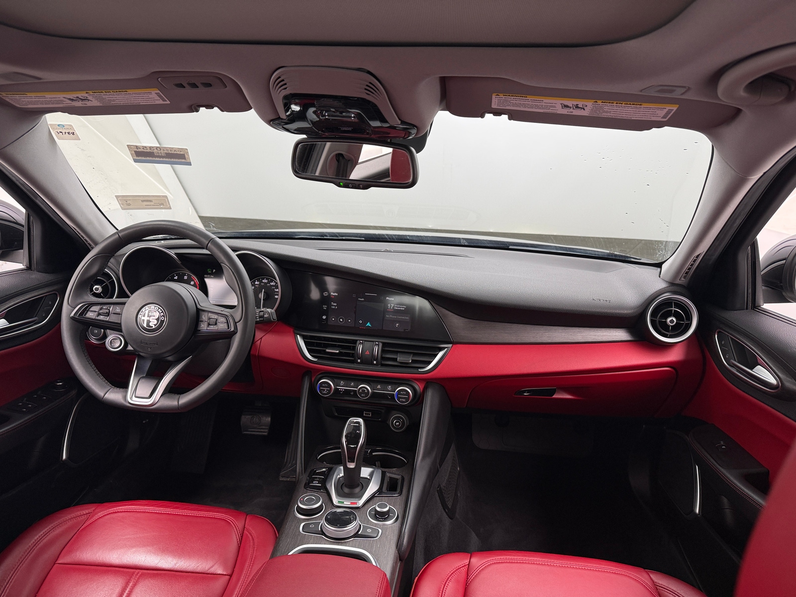 Thumbnail: 2021 Alfa Romeo Giulia - 2