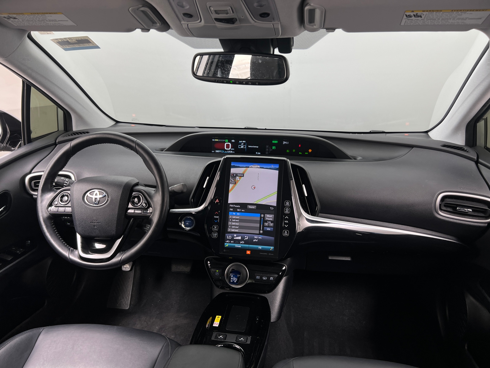 Thumbnail: 2020 Toyota Prius Prime - 2