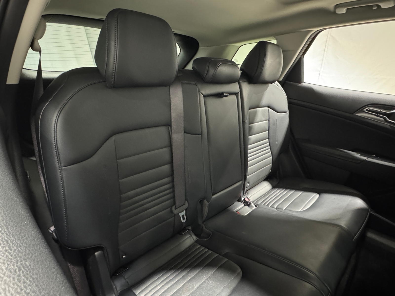 Thumbnail: 2023 Kia Sportage - 5