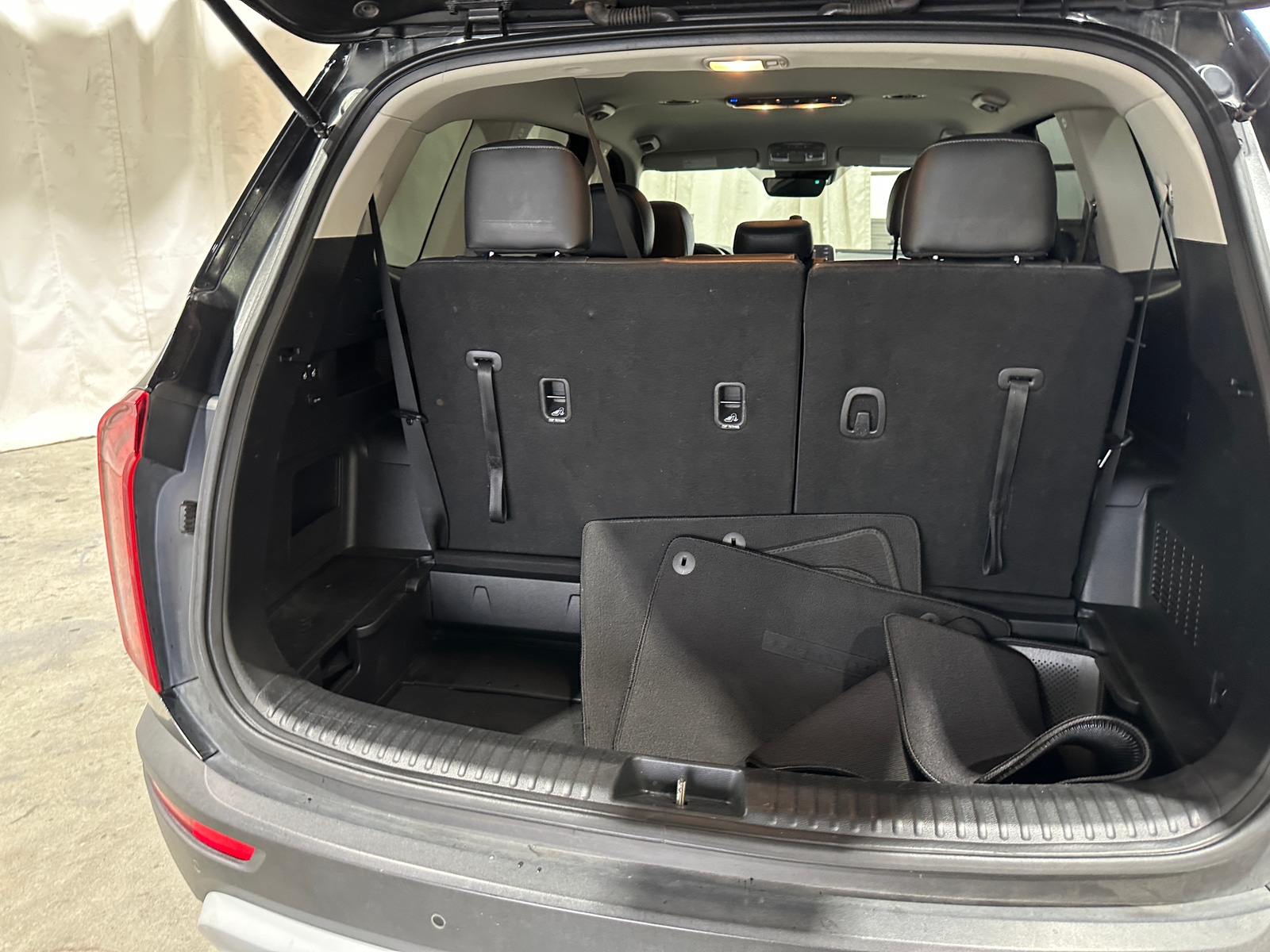 Thumbnail: 2020 Kia Telluride - 6