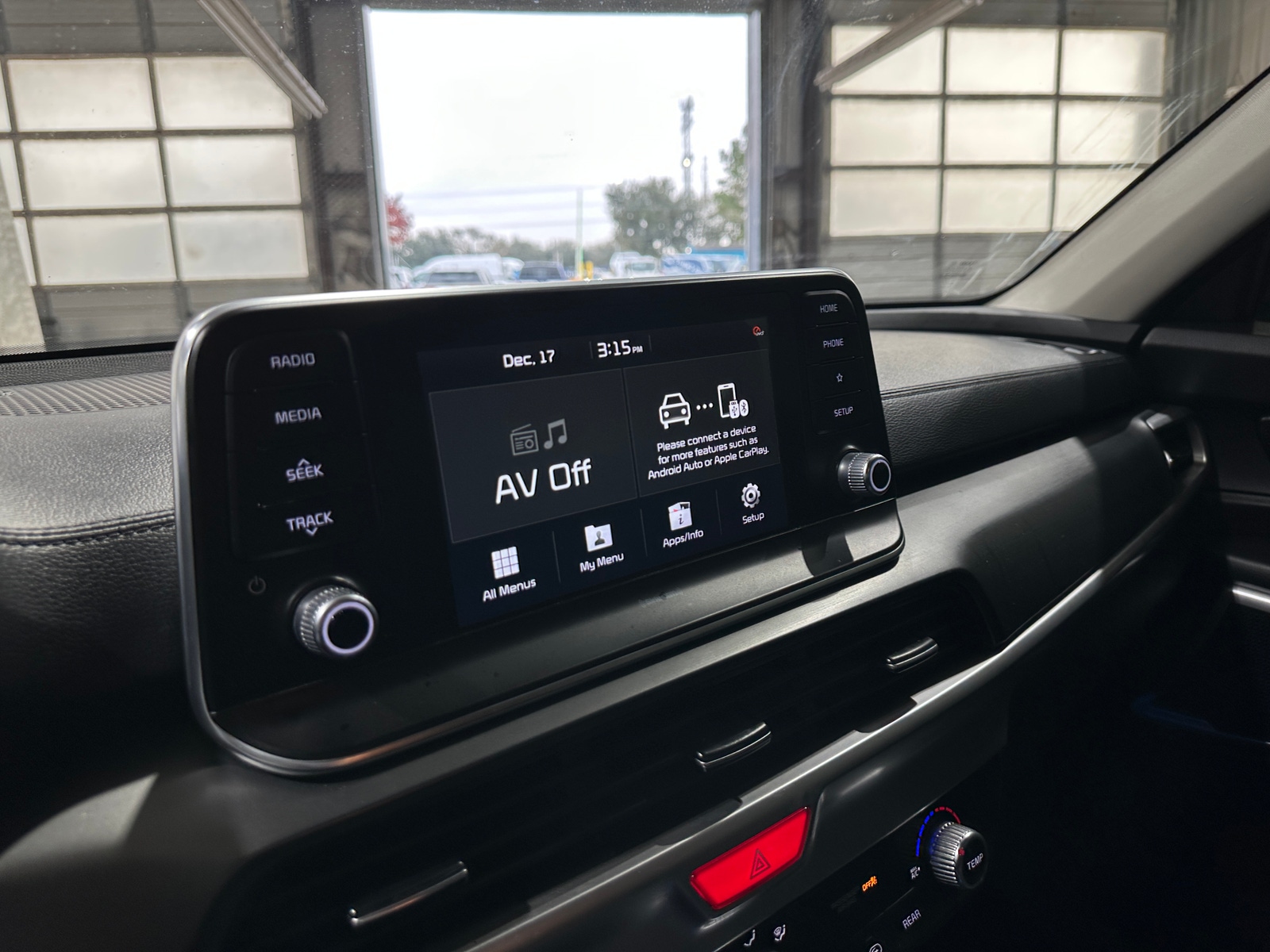 Thumbnail: 2020 Kia Telluride - 3