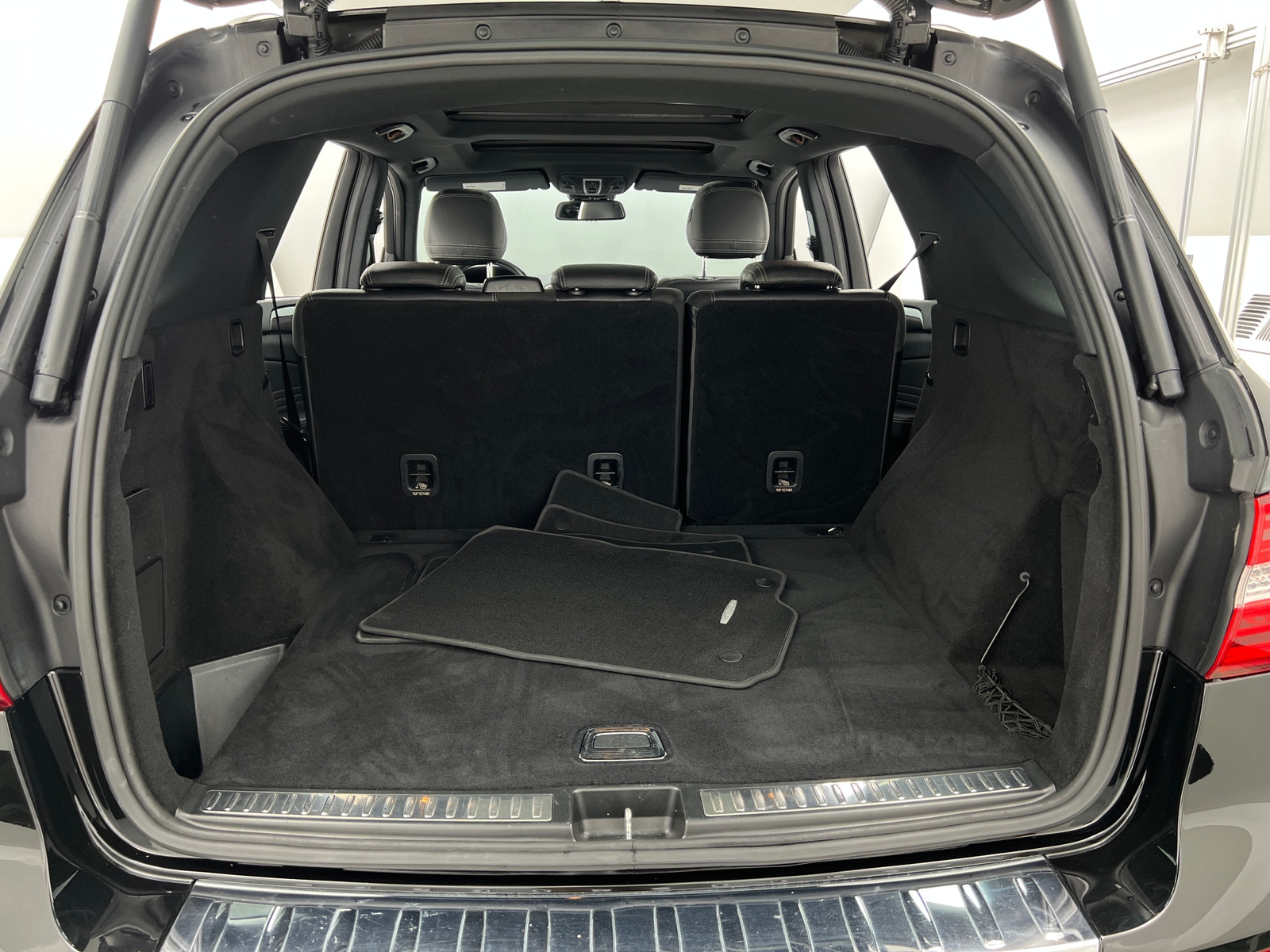 Thumbnail: 2015 Mercedes-Benz M-Class - 6