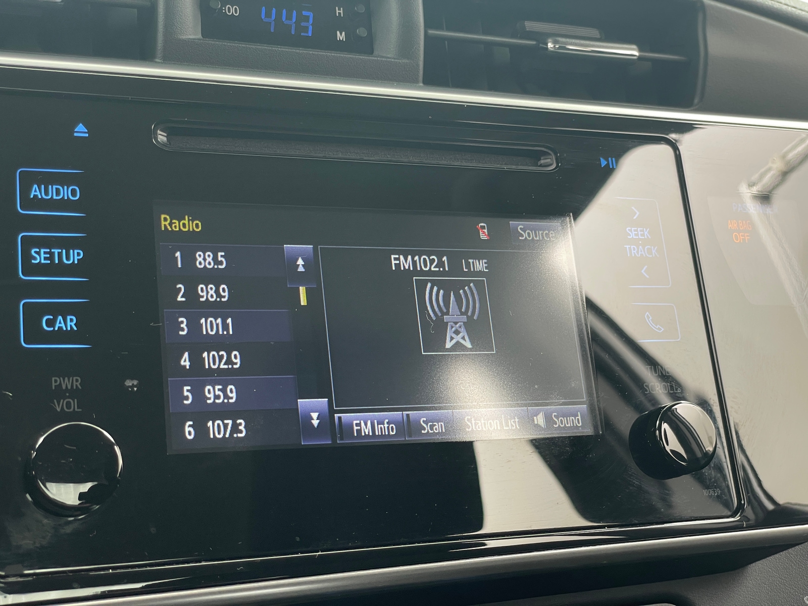 Thumbnail: 2018 Toyota Corolla - 4