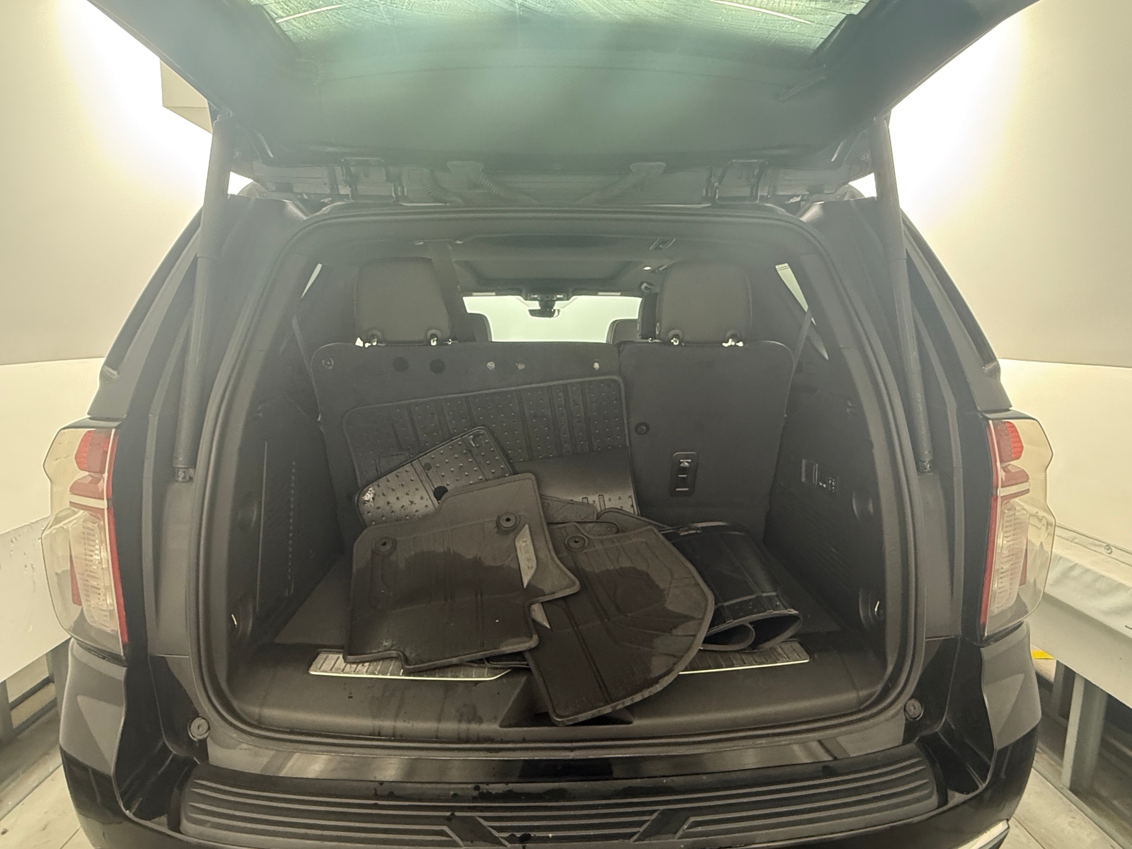 Thumbnail: 2021 Chevrolet Tahoe - 6