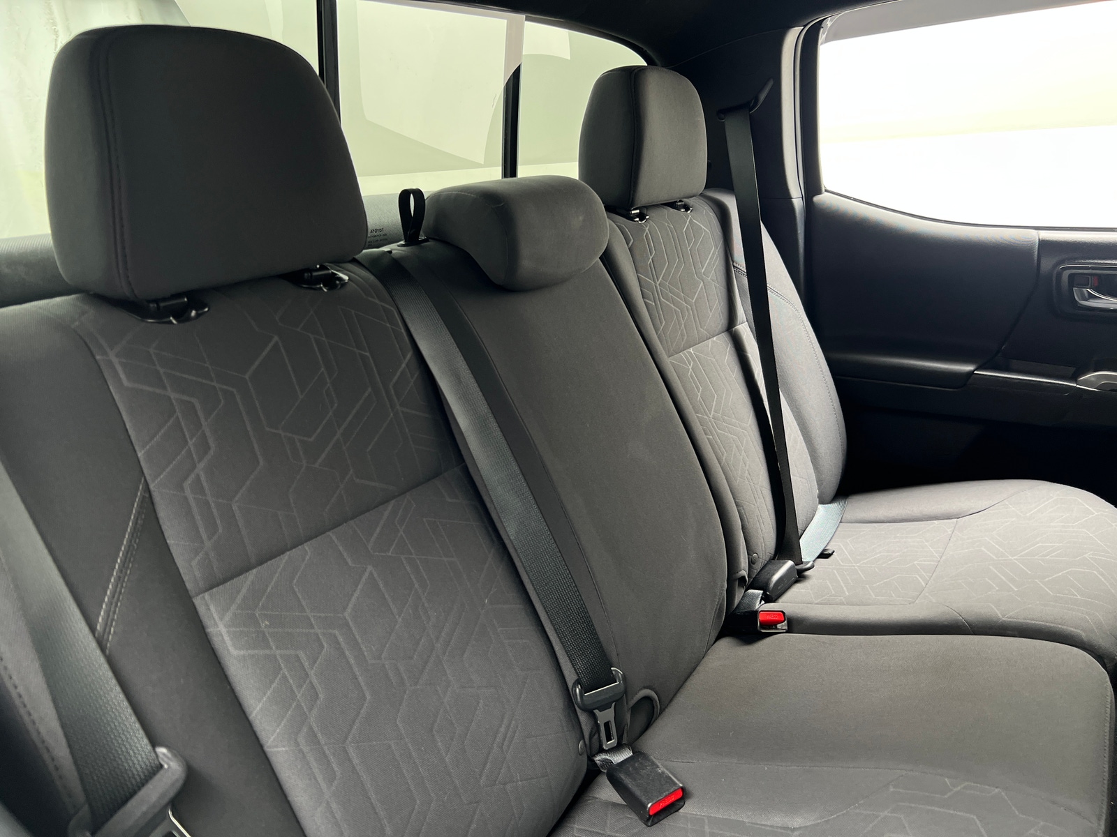 Thumbnail: 2018 Toyota Tacoma - 6