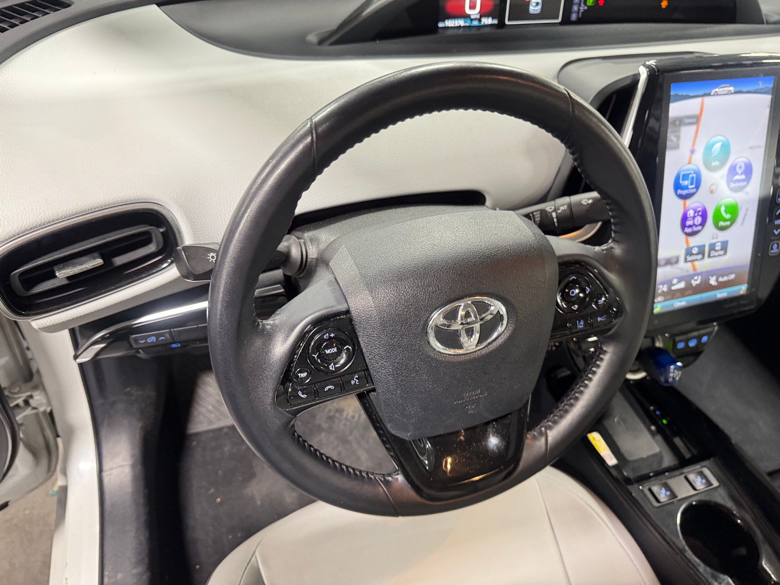 Thumbnail: 2021 Toyota Prius Prime - 4