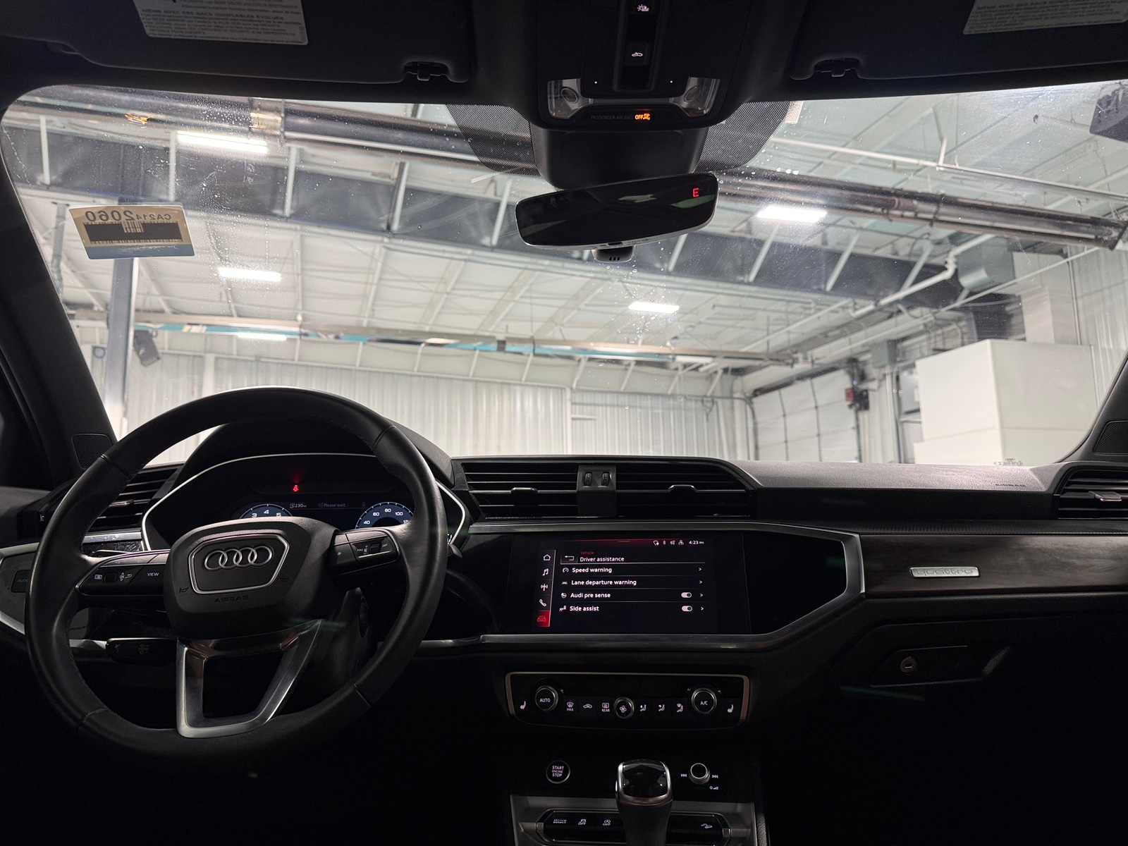 Thumbnail: 2022 Audi Q3 - 2