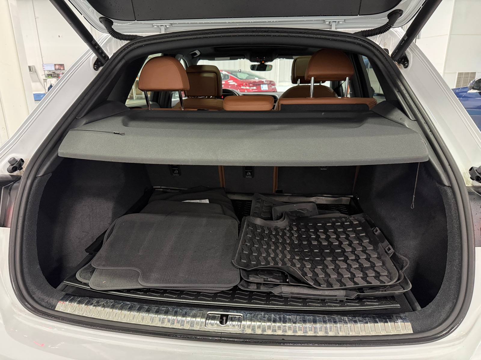 Thumbnail: 2022 Audi Q3 - 6