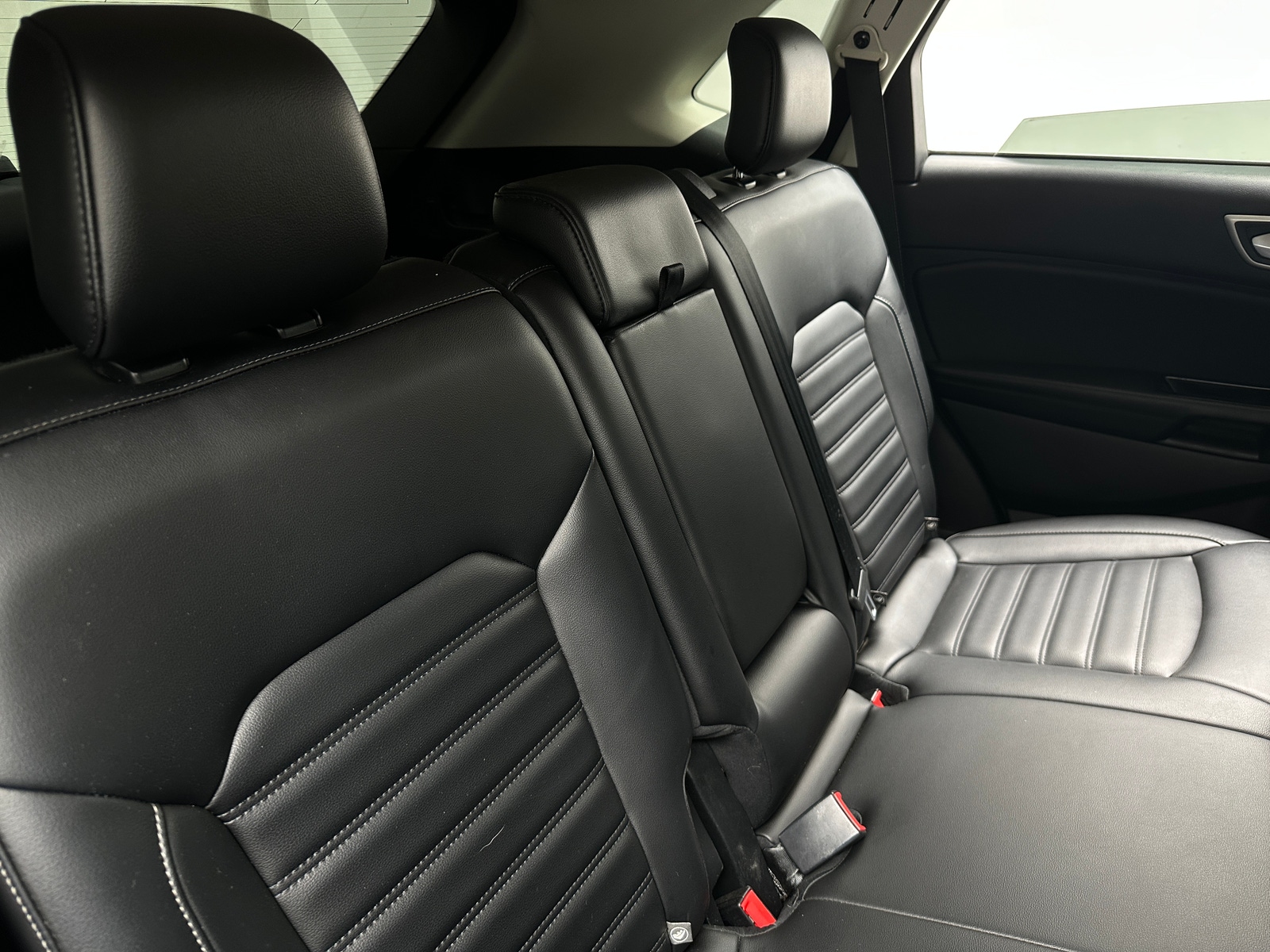 Thumbnail: 2020 Ford Edge - 5