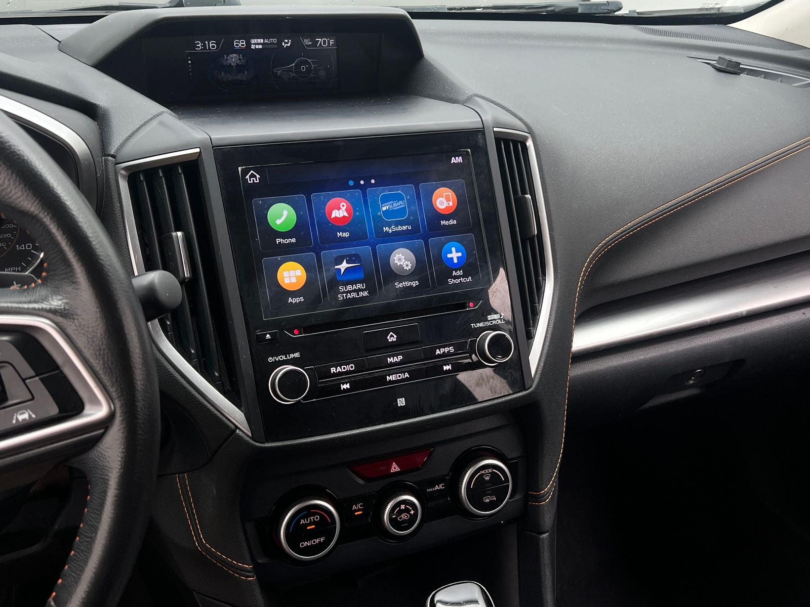 Thumbnail: 2019 Subaru Crosstrek - 3