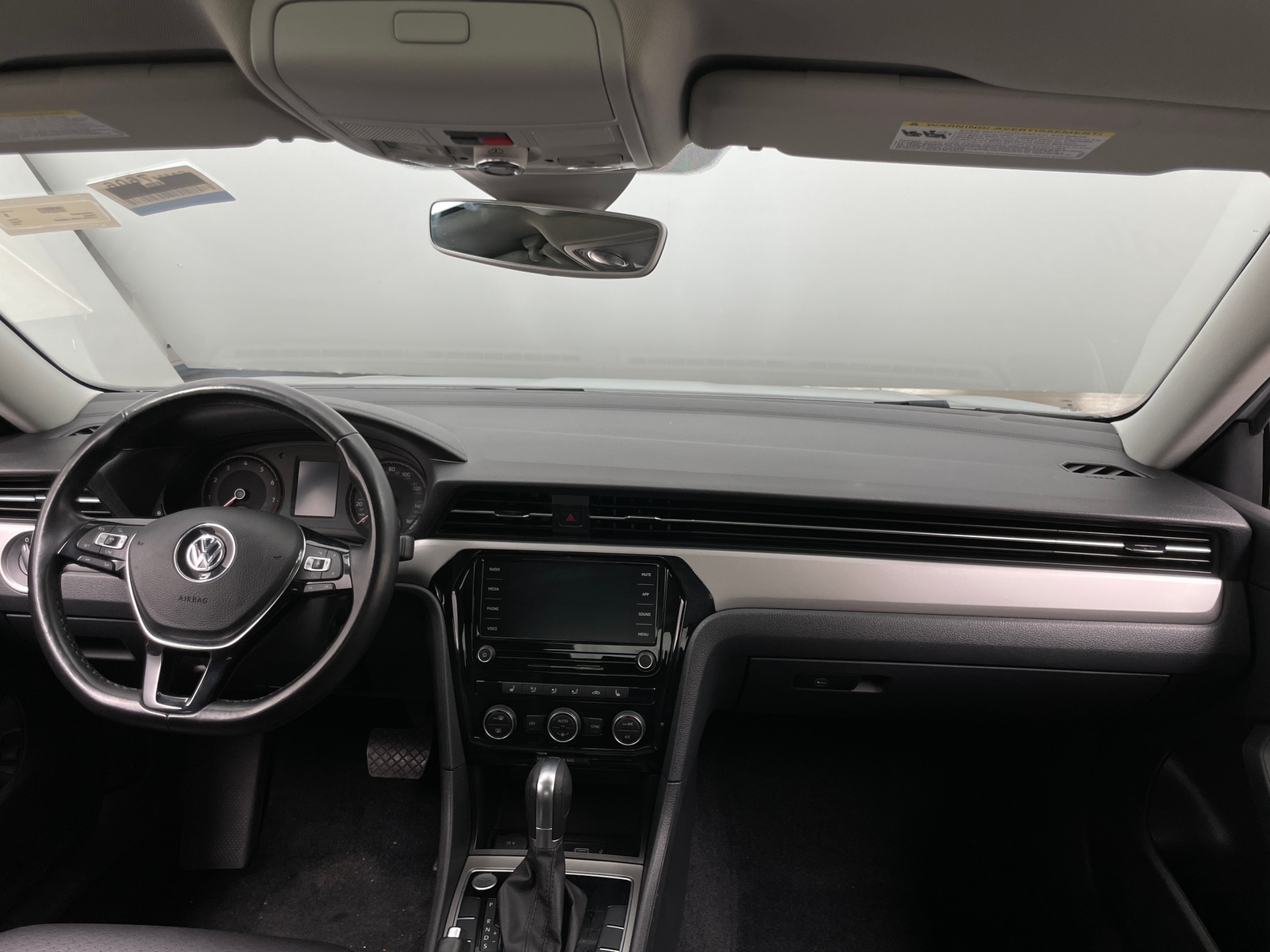 Thumbnail: 2020 Volkswagen Passat - 2