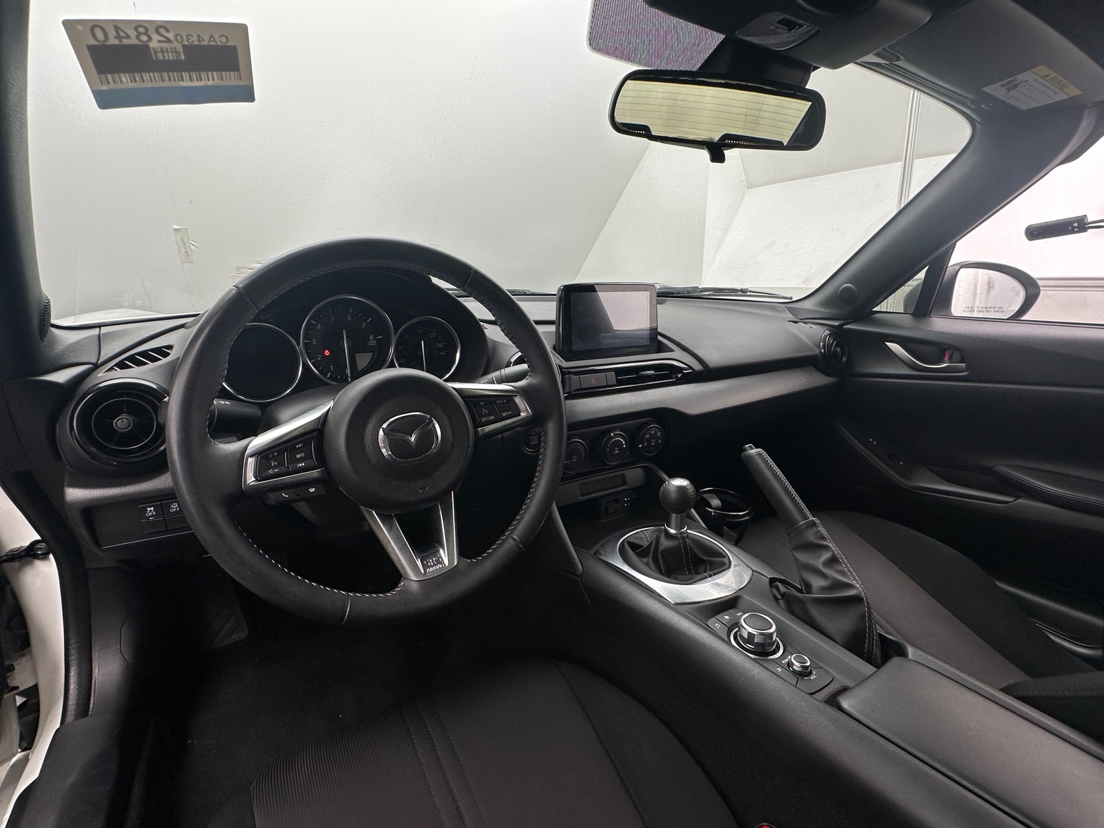 Thumbnail: 2020 Mazda MX-5 Miata - 3