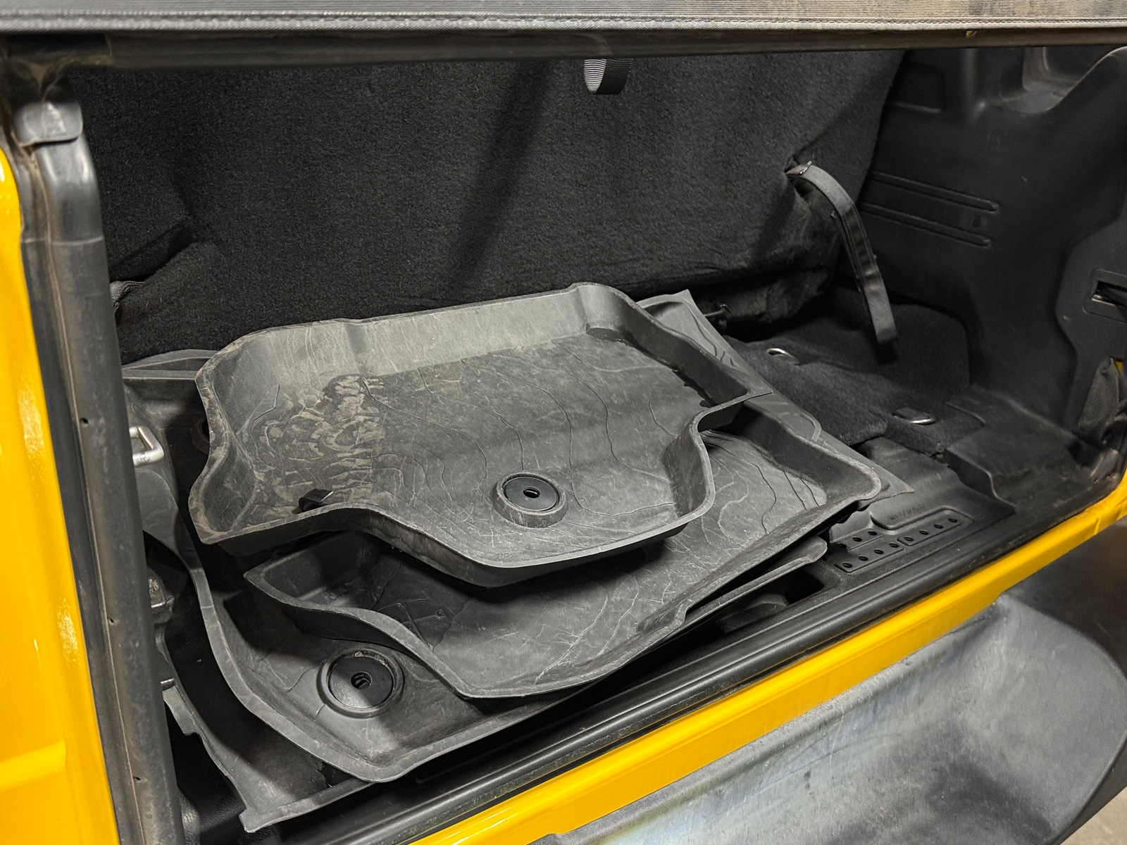 Thumbnail: 2019 Jeep Wrangler - 7