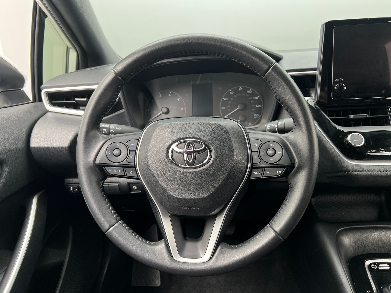 Thumbnail: 2023 Toyota Corolla - 5