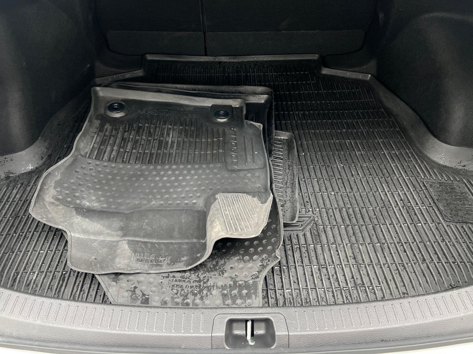 Thumbnail: 2023 Toyota Corolla - 7