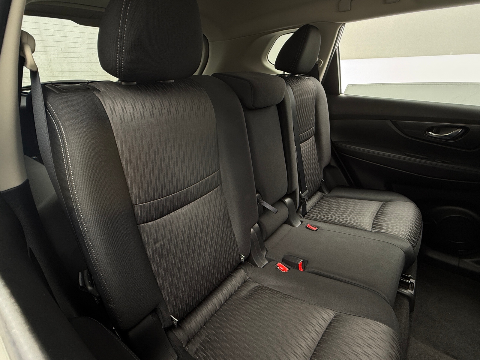 Thumbnail: 2018 Nissan Rogue - 6