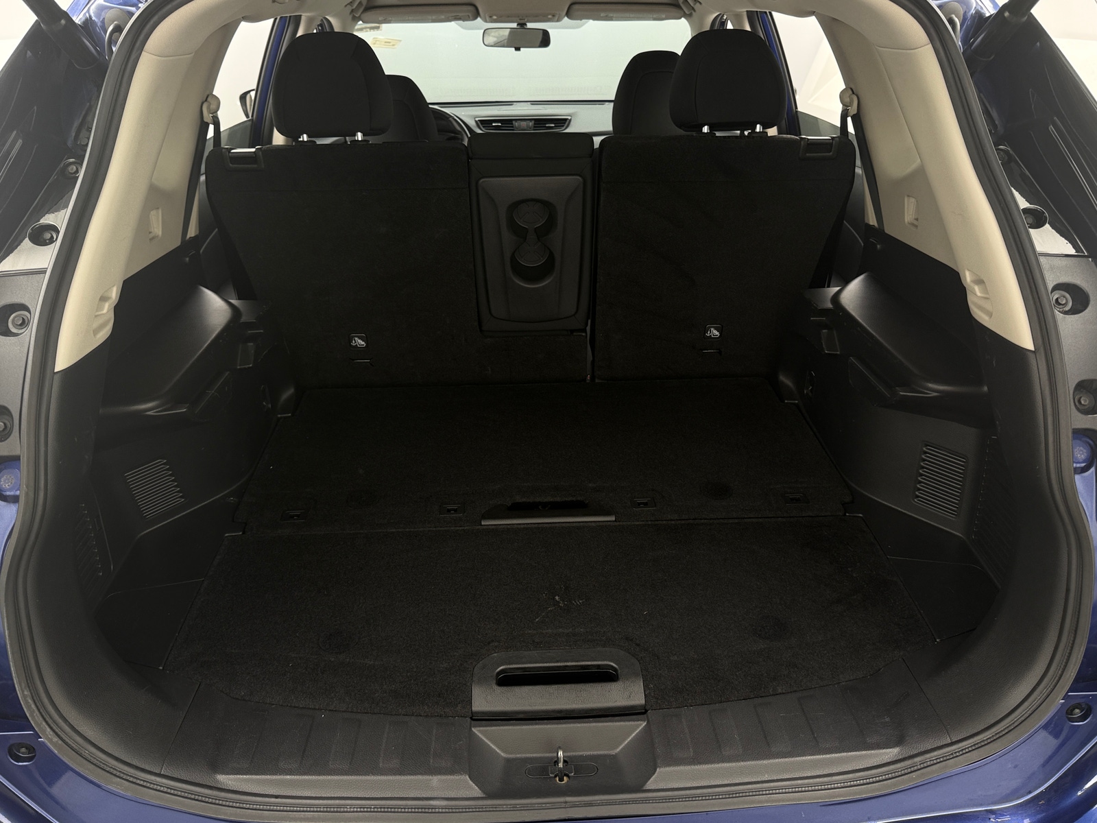 Thumbnail: 2018 Nissan Rogue - 7