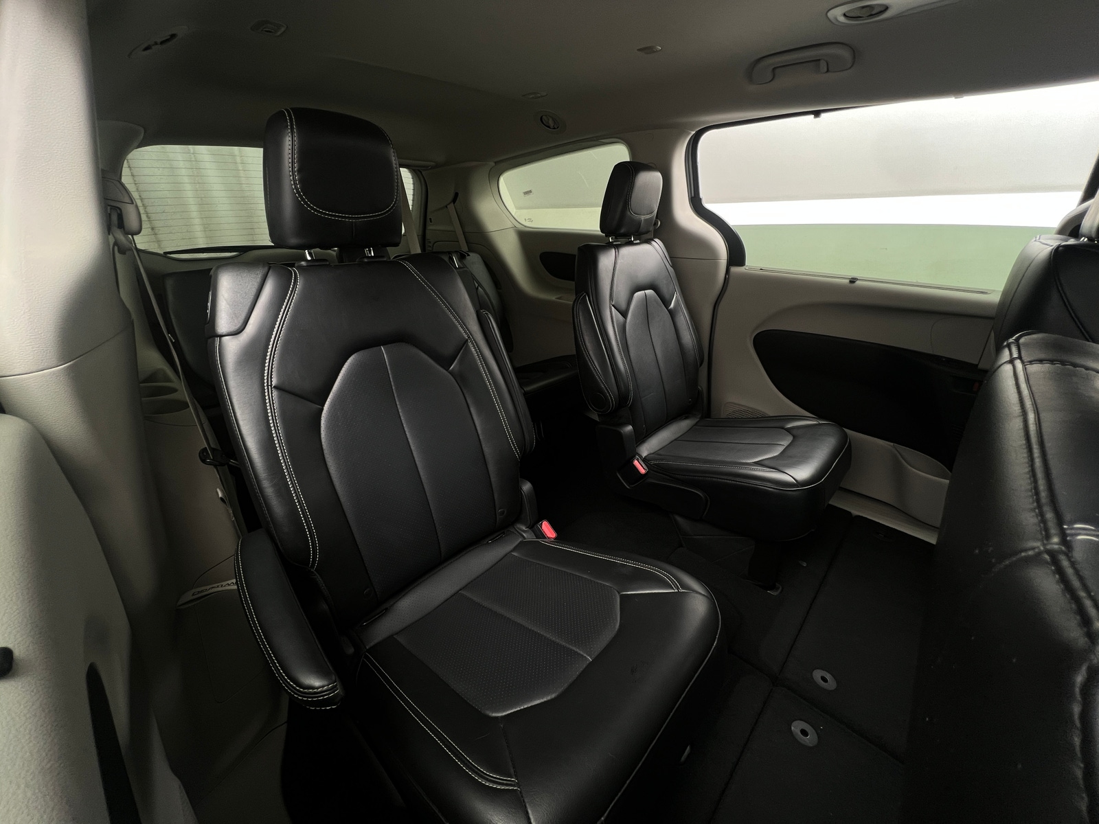 Thumbnail: 2024 Chrysler Pacifica - 5