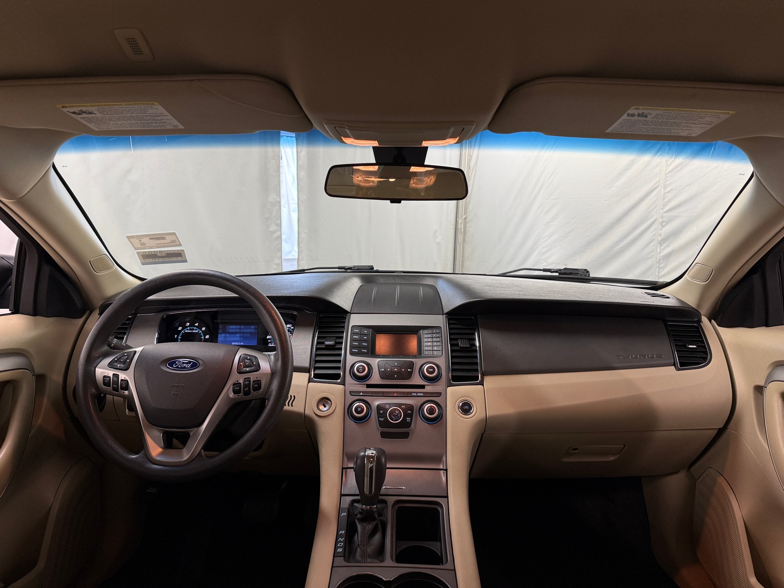 Thumbnail: 2018 Ford Taurus - 3