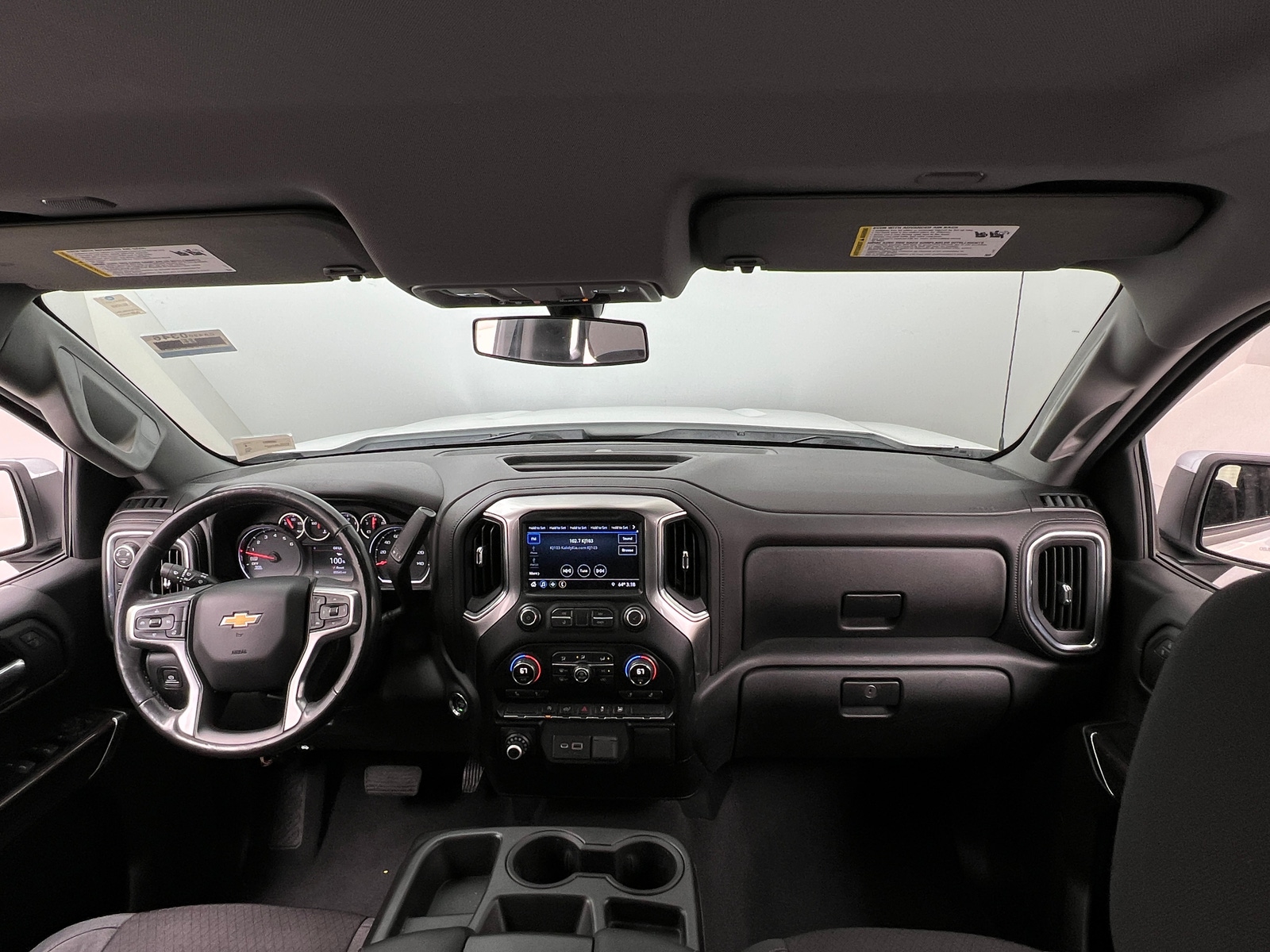 Thumbnail: 2019 Chevrolet Silverado 1500 - 3